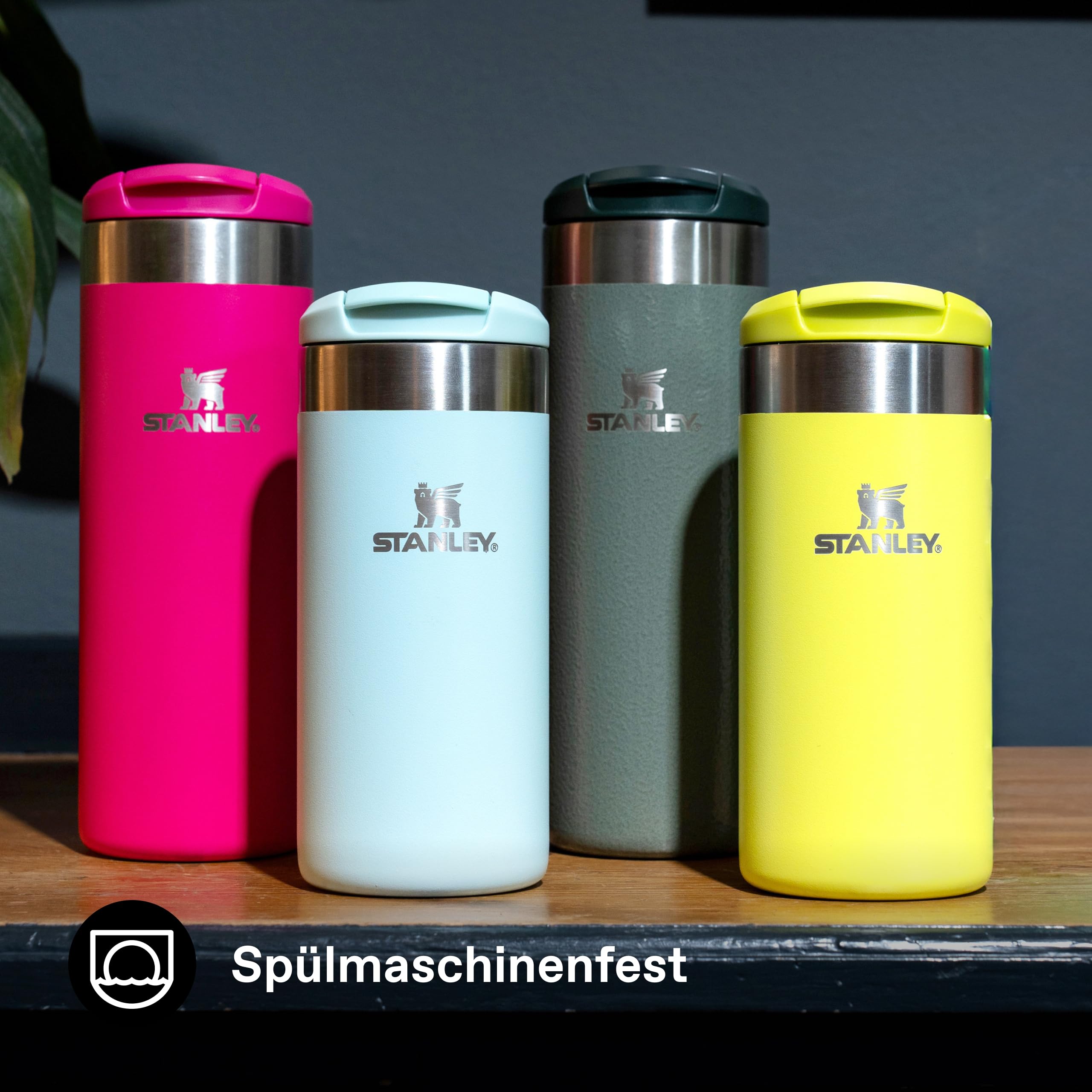 STANLEY 1913 Transit Flip Top Mug 0.47L - Hammertone Green | Hält 5 Std. heiß - 8 Std. kalt - Auslaufsicher - Spülmaschinenfest - Becherhalter kompatibel