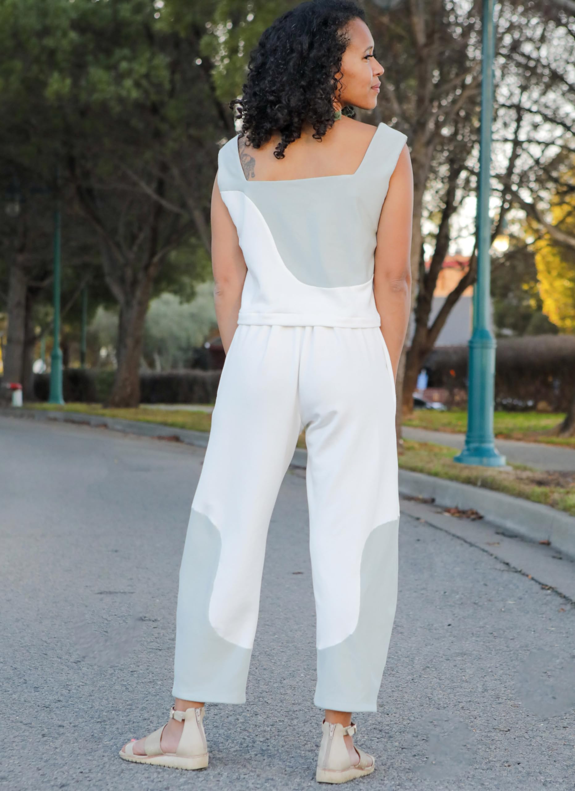 McCall's Know Me Bayan Kazak Kırpma Üstler ve Pull-on Pantolon Dikiş Desen Seti, Tasarım Kodu ME2033, Bedenler 18-20-22-24-26