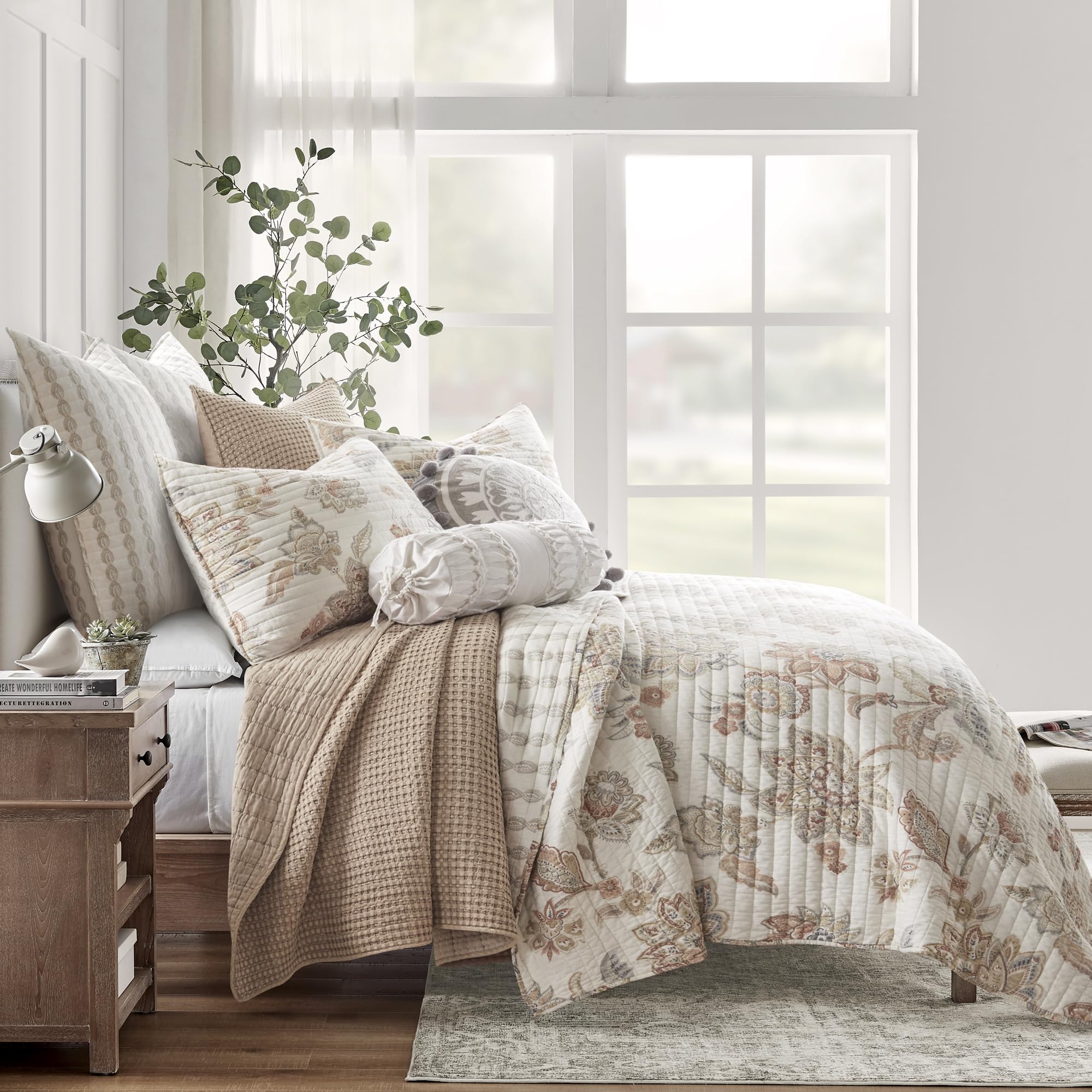 Amazon.com: Levtex Home Mills Waffle King/Cal King Quilt Set