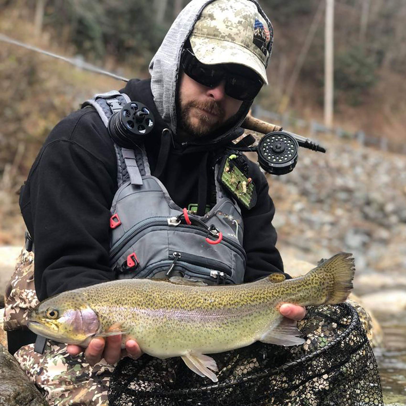 Amazon | Aventik スーパーライト 自動ニンフ フライ