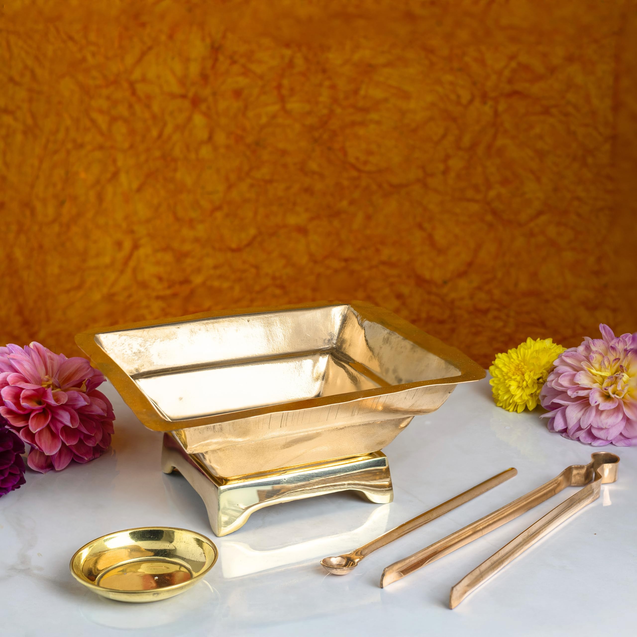 Bhimonee Decor Small Havan Kund Brass Pooja Set | 17 x 17 cm, 410 gm Traditional Handcrafted Havan Patra with Stand, Spoon, Plate & Tong for Mandir & Festivals-image-13