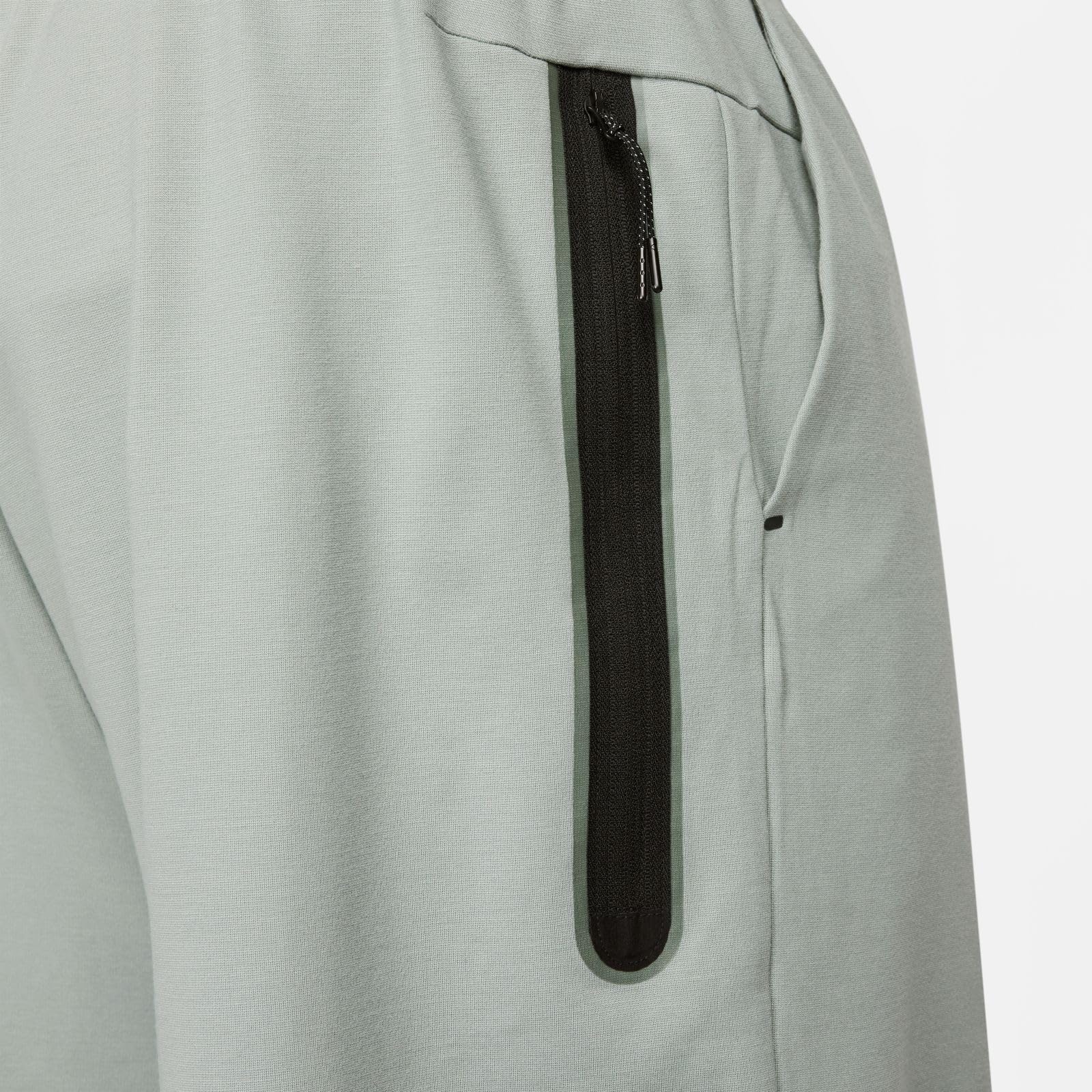 Nike - M Nk Tech Lghtwht Short, Pantaloncini Uomo