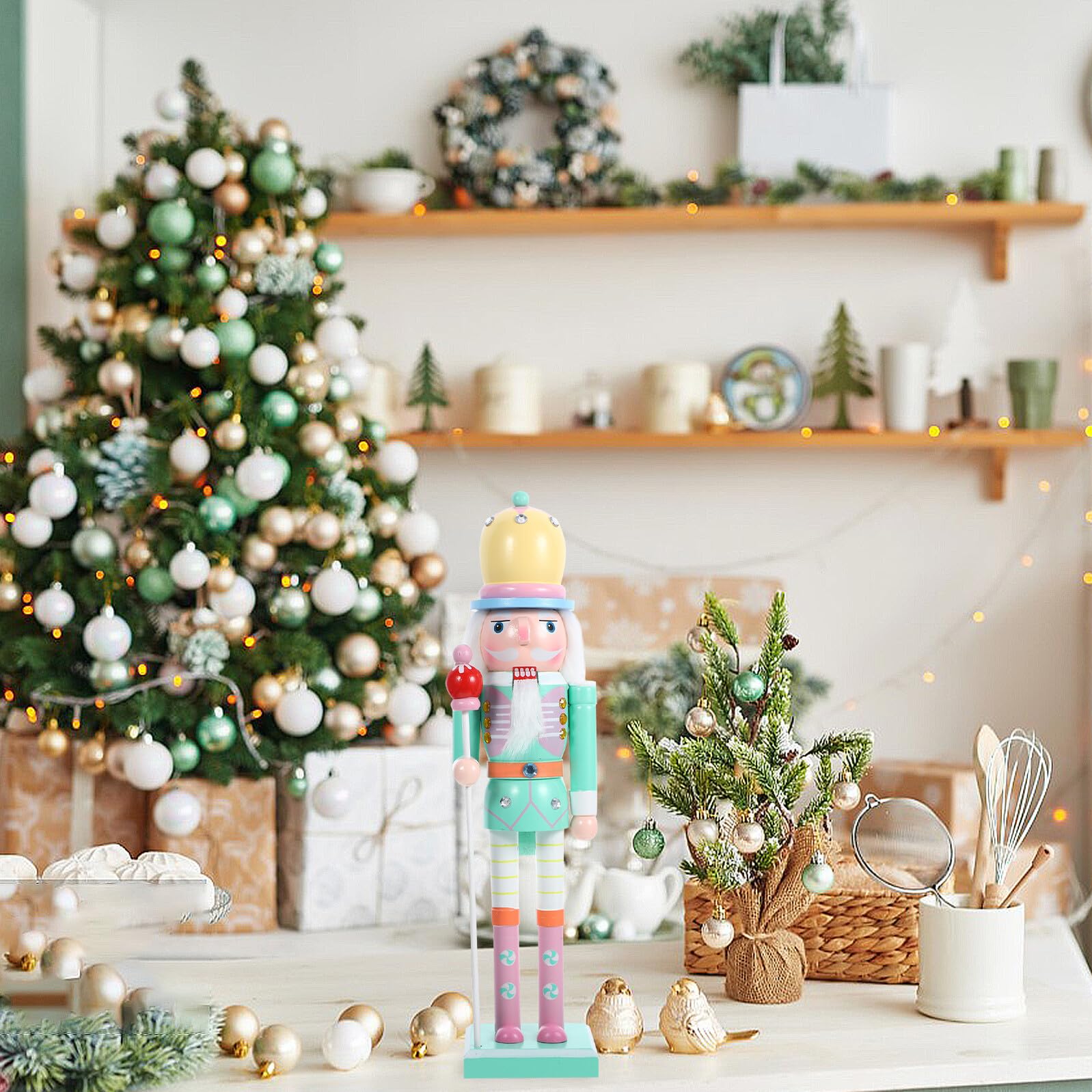 jojofuny Schiaccianoci Natalizio Artigianale in Legno 38 CM Cappello Giallo e Corpo Verde Decorazione da Tavolo per Feste di Natale Ornamento Tradizionale per e Ambienti Interni