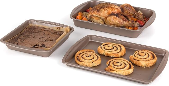 Salter COMBO-4367 Metallic Ovenware Bakeware Set, Non-Stick Baking Tray, Roasting Pan and Square Tin, 26cm/36cm, Easy to Clean, Heat-Resistant Exterior, Carbon Steel, Champagne