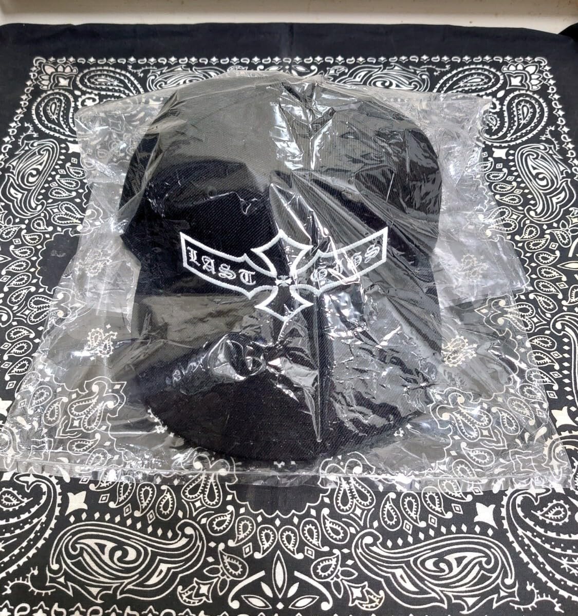 Amazon.co.jp: 19800→12800 7/21まで 氷室京介 LAST GIGS キャップ