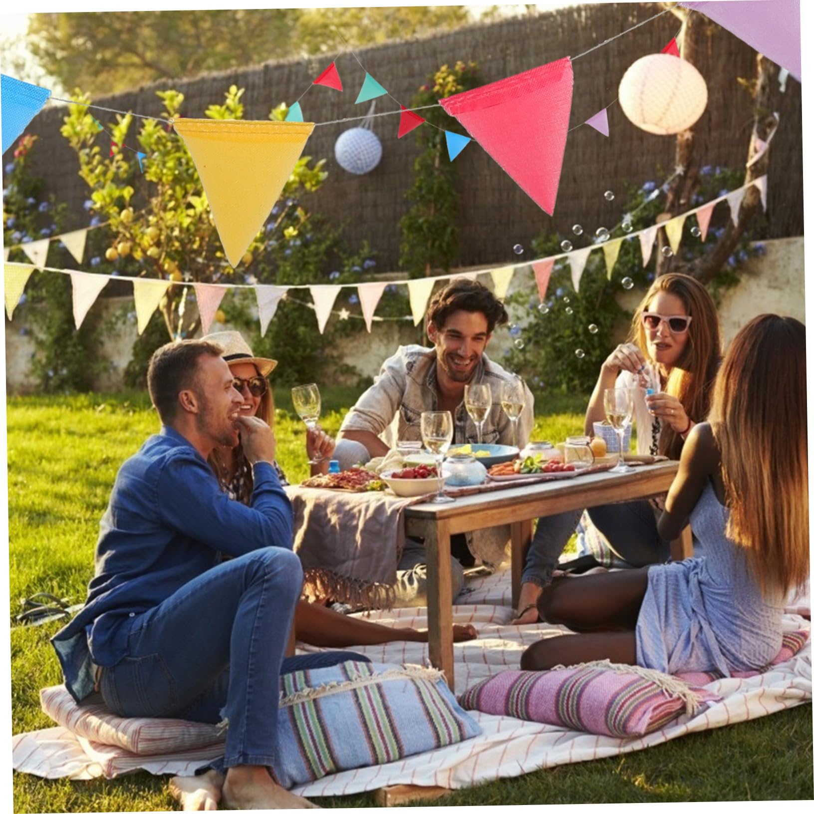 VICASKY 8 Packungen Bunte Girlande aus Stoff Teiliges Wimpelkette mit Dreieckigen Flaggen als Party Deko Hochzeitsdeko für Indoor und Outdoor Festlichkeiten