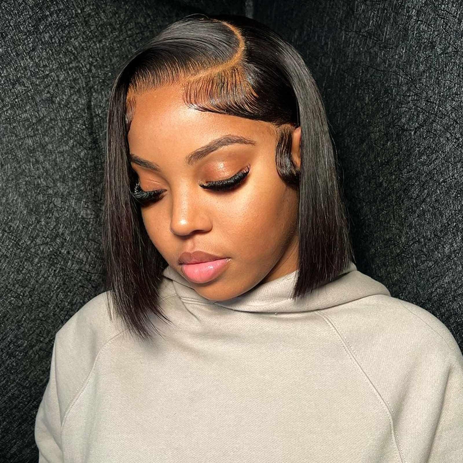 HIRIREMY Bob Human Hair Wig 13x4 HD Front Lace Wigs for Black Women Human Hair Glueless Short Straight Bob Front Wig Lace Wig