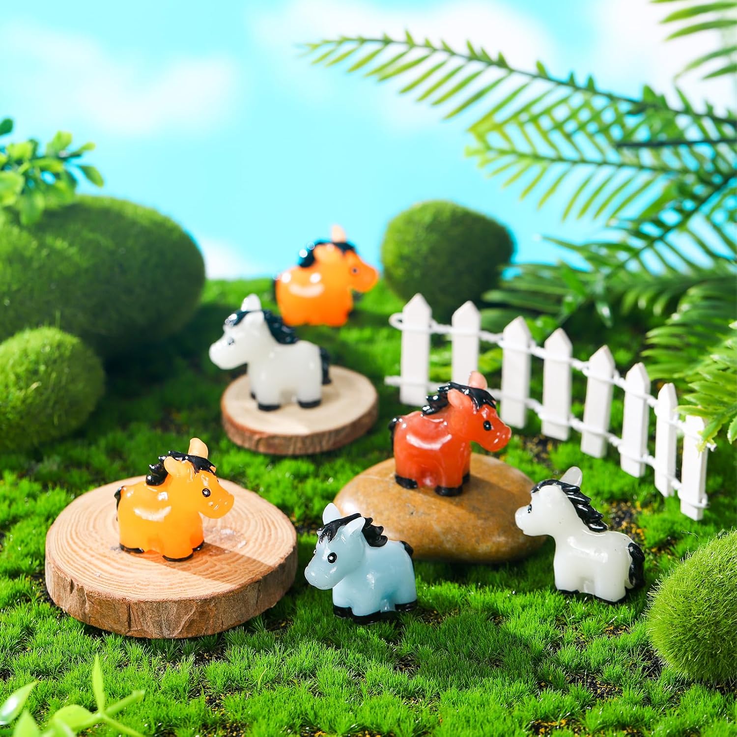 Shappy 80 Pcs Luminous Mini Horse Figurines Resin Miniature Cute Animals Mini Figurines Horse Glow in The Dark Ornament for Garden Accessories Landscape Cake DIY(Luminous) - Image 2