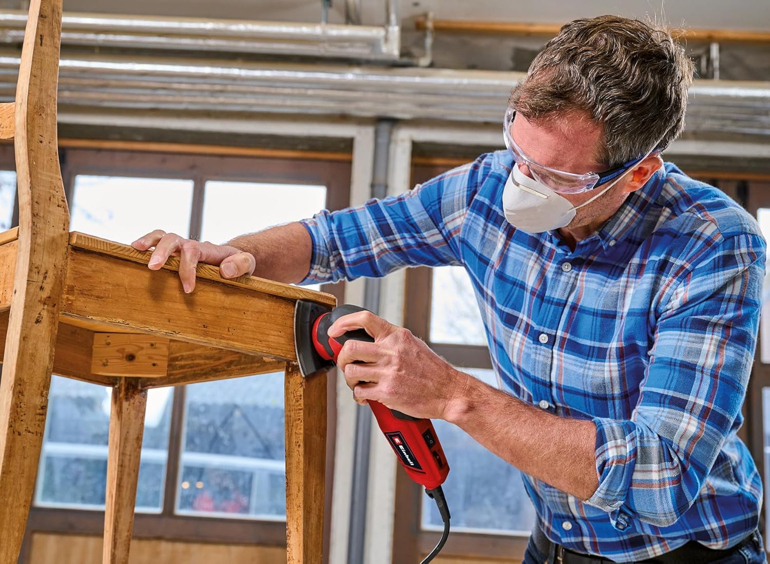 Einhell Triangular sander TC-DS 20 E (200 W, oscillation circuit 2 mm, maximum speed 22,000 osc./min, speed variator, pad with hook and loop attachment, 9 sanding sheets included)