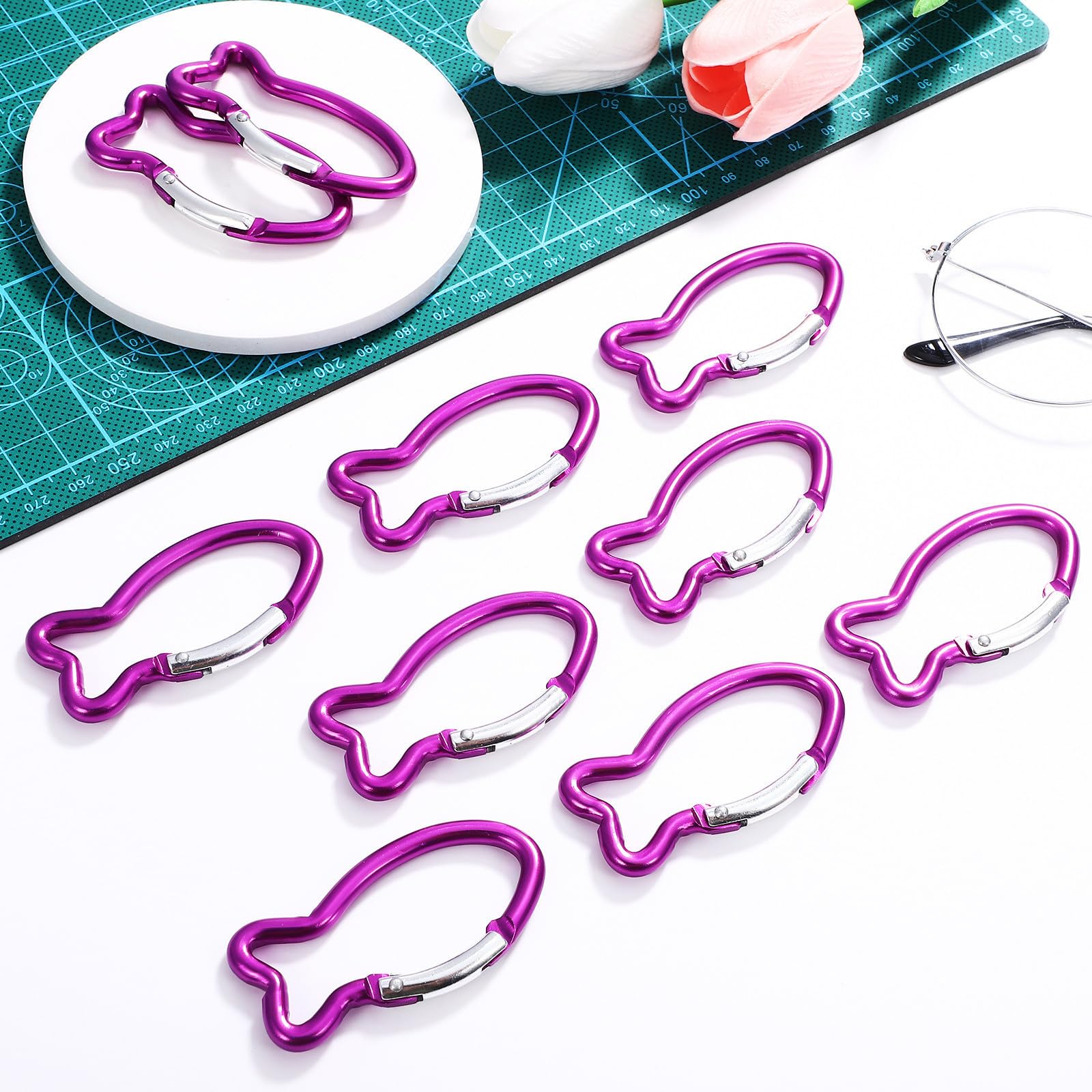Toddmomy 10 Unidades Mosquetón Gancho a Presión en Forma de Pez de Aluminio para Llaveros y Mochilas, Adecuado para Camping y Uso al Aire Libre, Rápido y Seguro