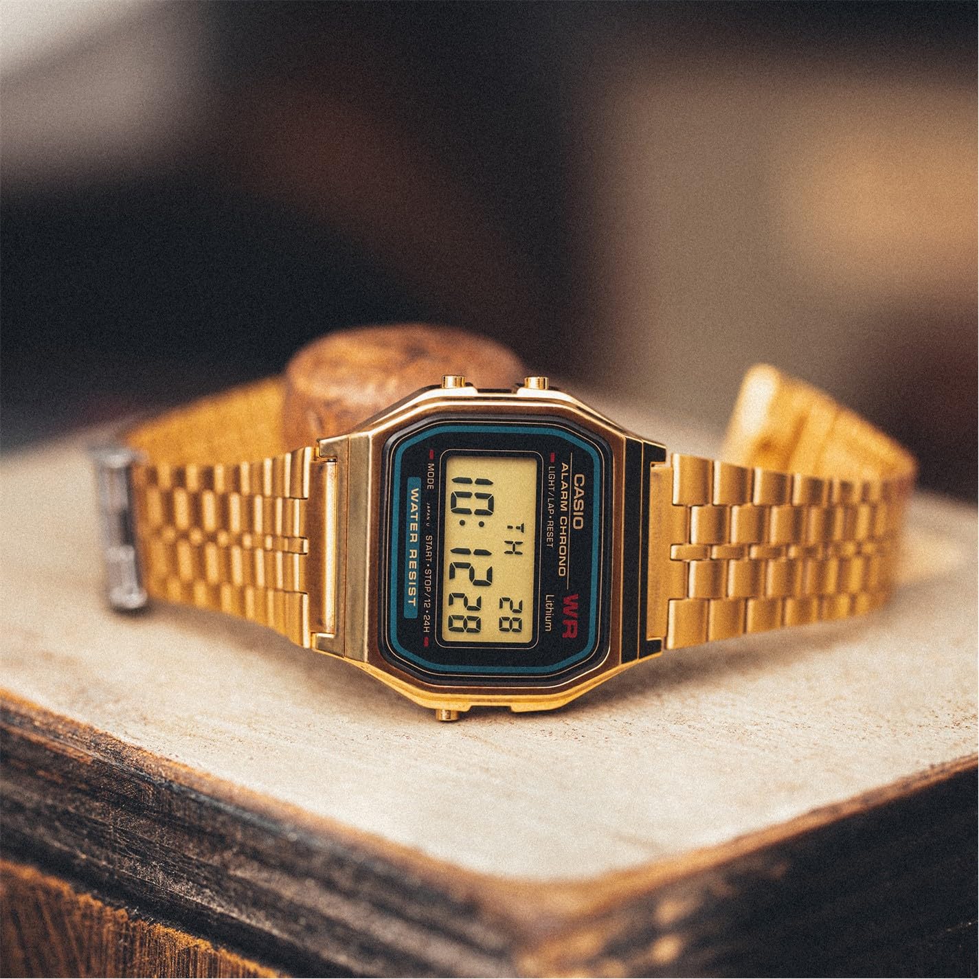 Casio Reloj Unisex Digital Cuarzo con Correa de Acero Inoxidable A159WGEA-1