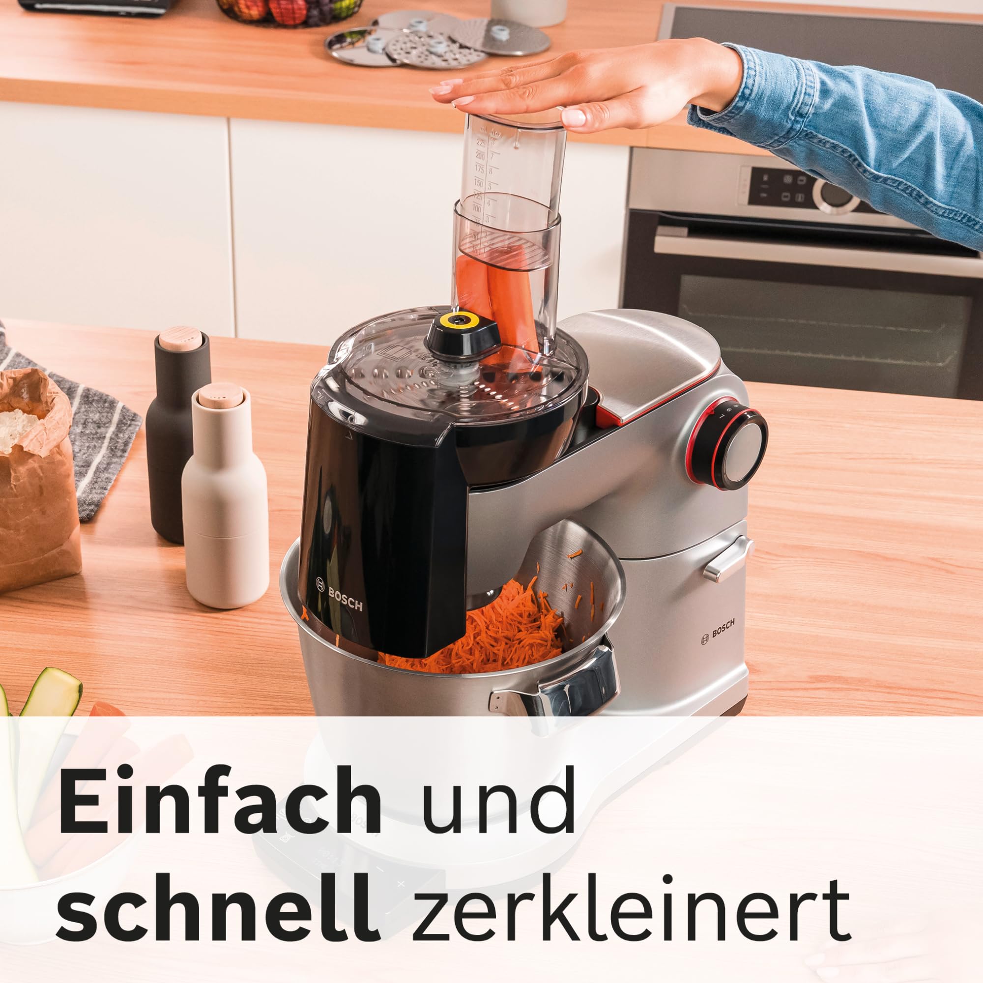 Bosch Küchenmaschine Serie 8 MUM9DT5S41, Edelstahl-Schüssel 5,5 L, integrierter Timer, ohne Waage, diverses Zubehör, Planetenrührwerk, Profi-Knethaken, Schlag-, Silikonbesen Edelstahl, 1600 W, silber