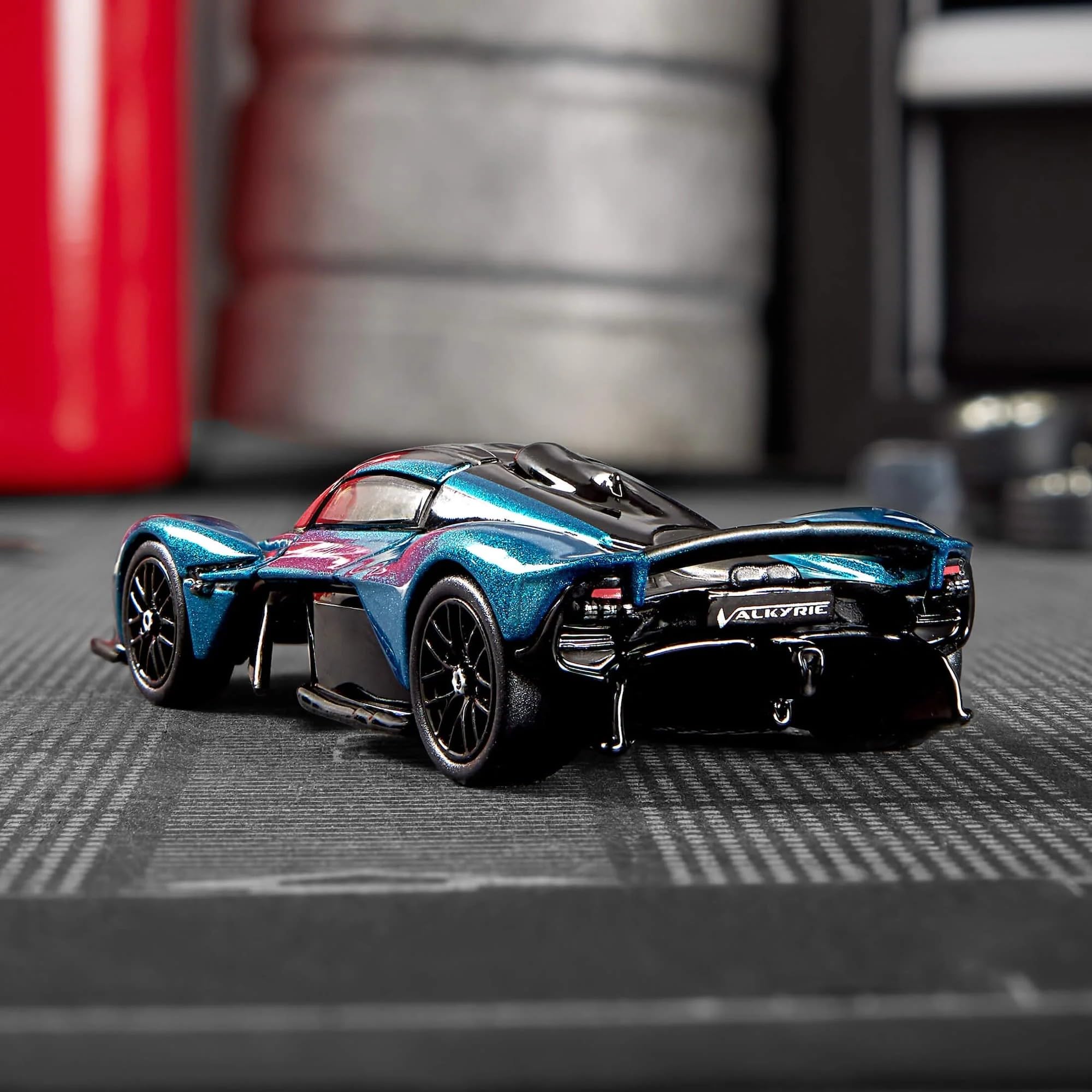 Hot Wheels Elite 64 Aston Martin Valkyrie – Premium Die-Cast Car