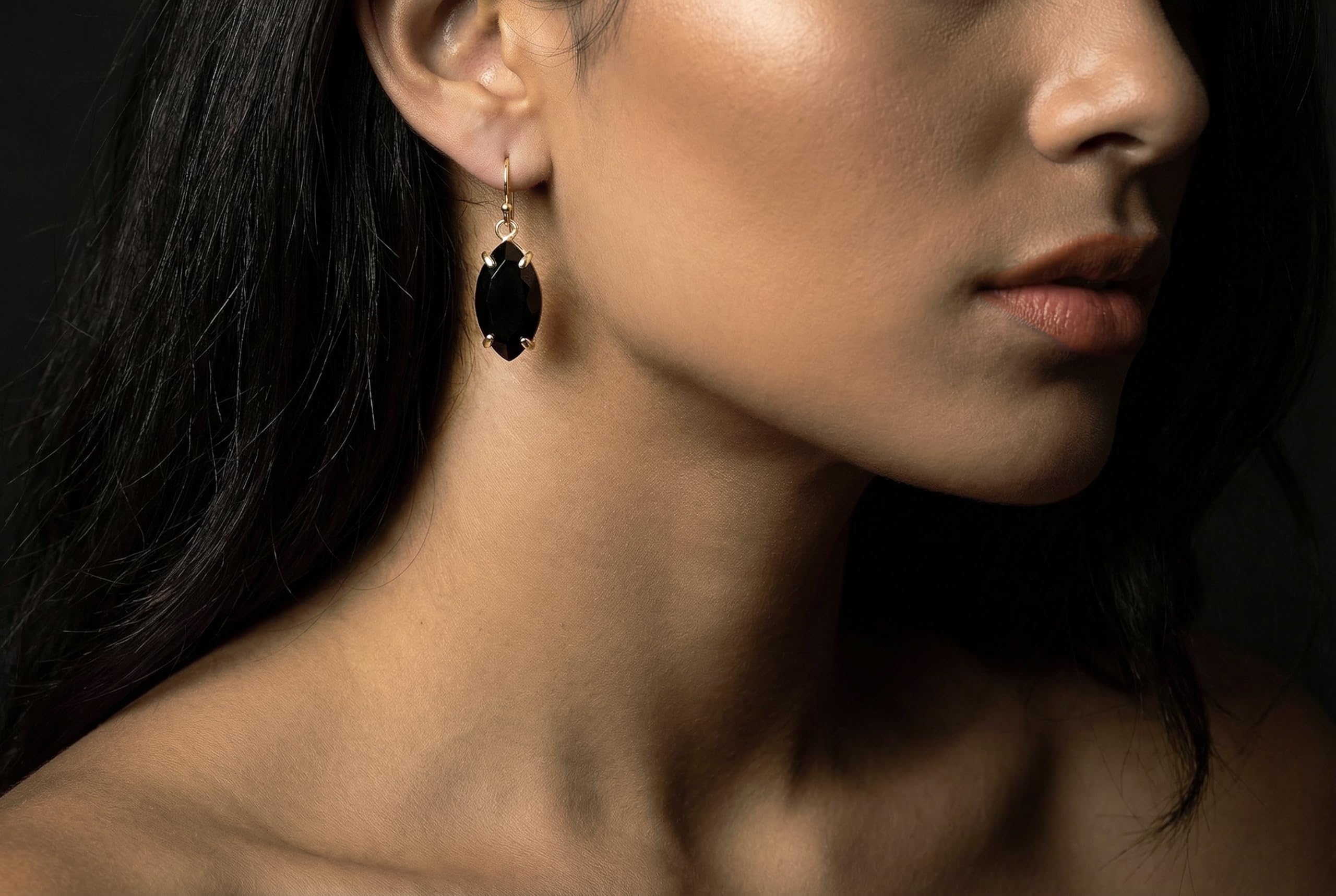 Pendientes de Ónix Negro Marquesa - Pendientes Largos de Oro - Pendientes de Piedra Negra - Pendientes Colgantes de Oro - Exquisitos Pendientes Colgantes para Mujer