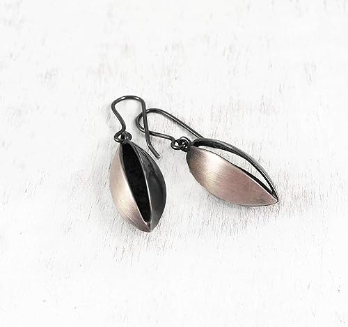 Miniatura 5 de Nature Inspired Geometric Earrings, Hook Dangle Drop, Sterling Silver Satin and Dark Oxidized Finish, Handmade in Peru. Great for Gift Sets.