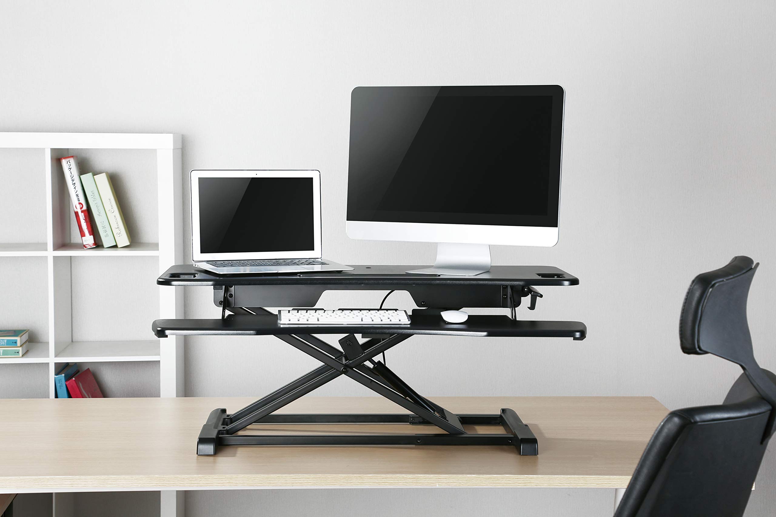 HALTERUNGSPROFI Steh-Sitz Schreibtisch Sit-Stand Workstation Höhenverstellbarer Aufsatz für den Schreibtisch, zum Arbeiten im Sitzen oder Stehen mit Gasdruckfeder GTS-012 (95cm)