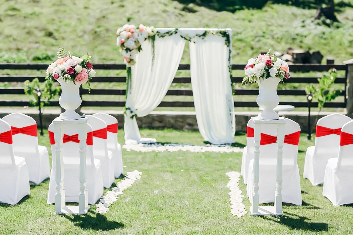100 PCS Red Spandex Chair Sashes Bands Stretch Chair Bow Tie Bands Without Buckle Elastic Chair Cover Bands Sashes for Wedding Birthday Party Baby Shower Banquet Events Decorations
