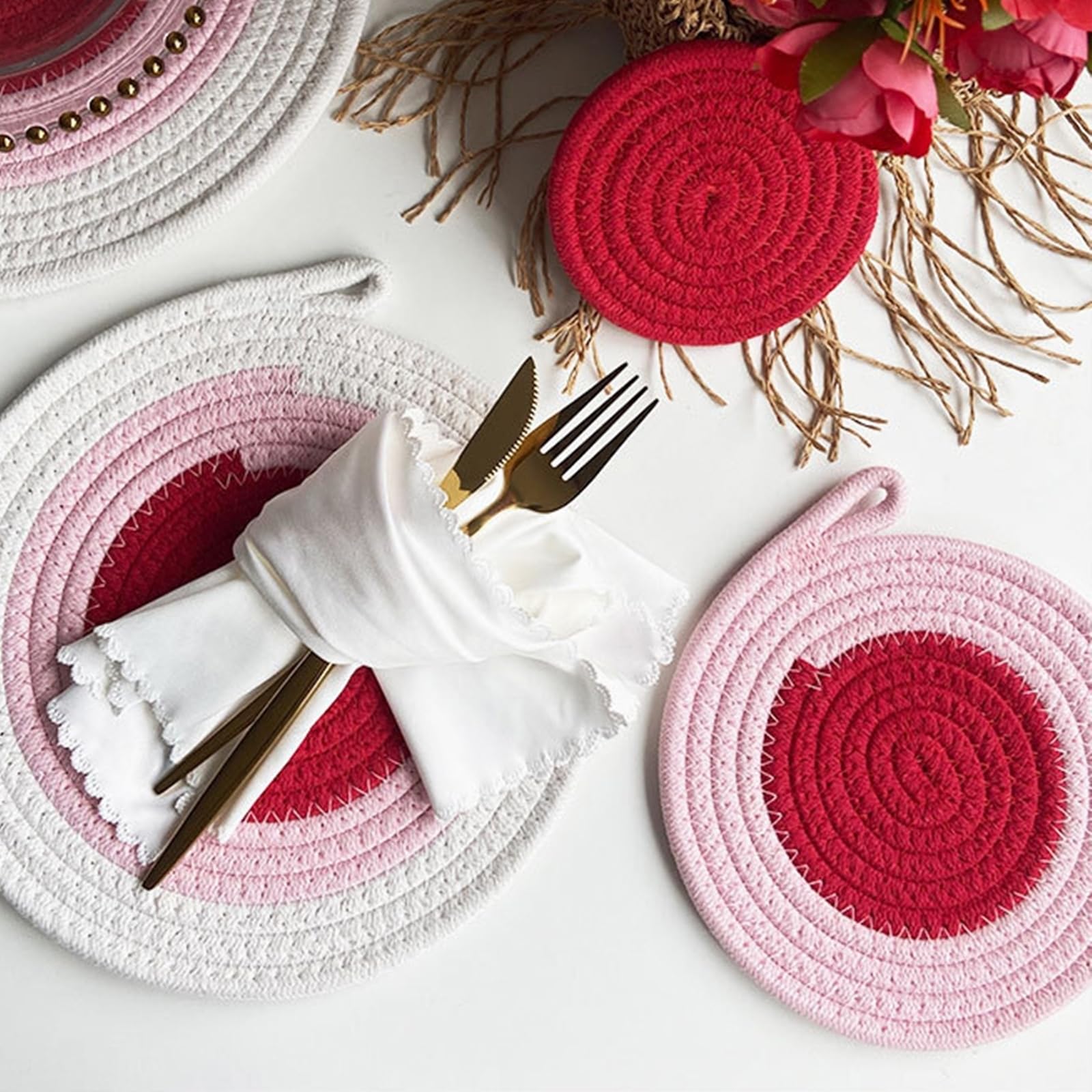 Beydodo Set de Table Lavable Lot de 10, Set de Table Anti Tache en Coton 30 cm Diamètre, Napperon Cuisine Ronde Tressé Tricolore