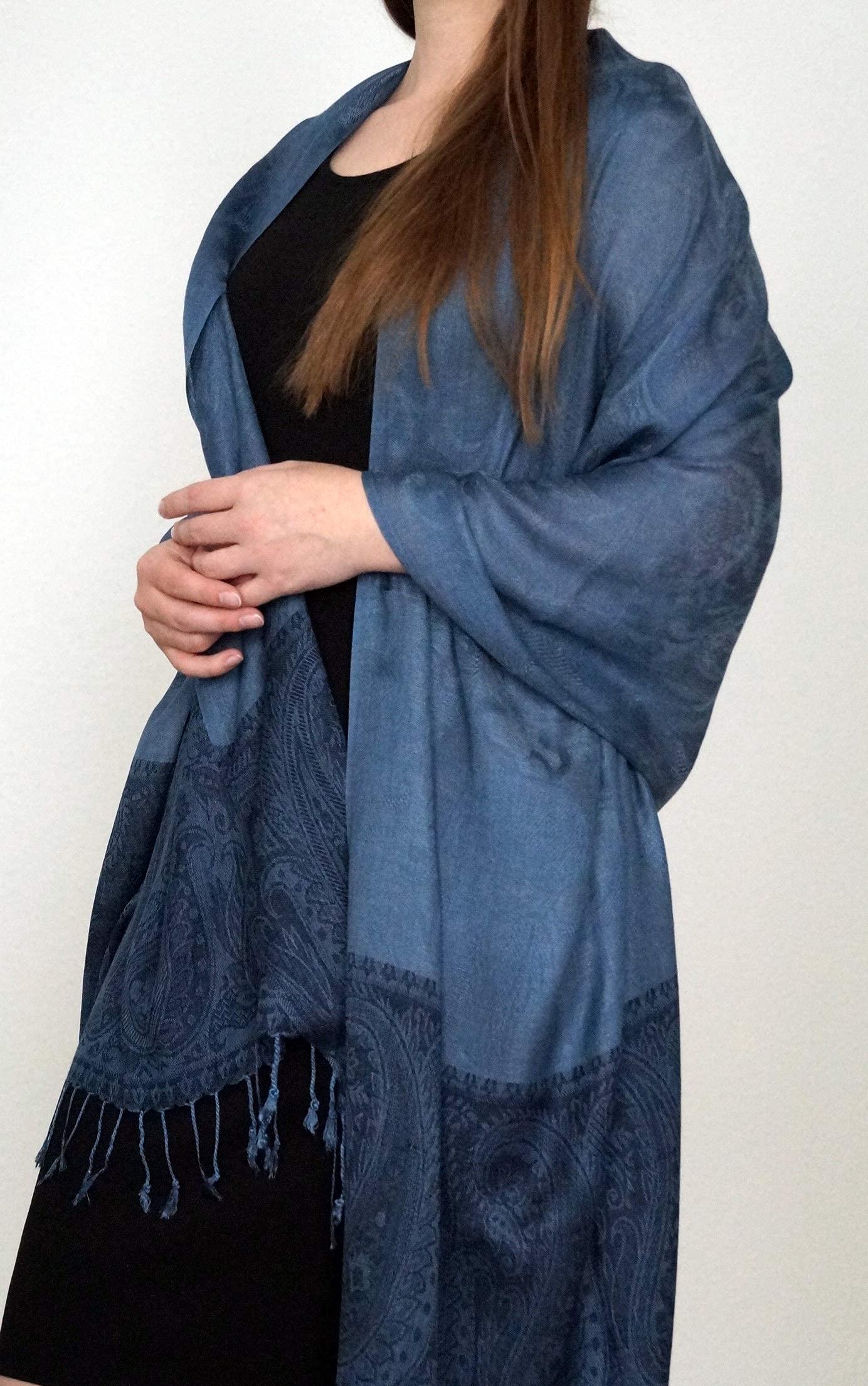 Handgewebter Kaschmir Schal in Grau Farbe für Klassische Damen mit klassischen Outfits und geschmack - 75cm x 200cm