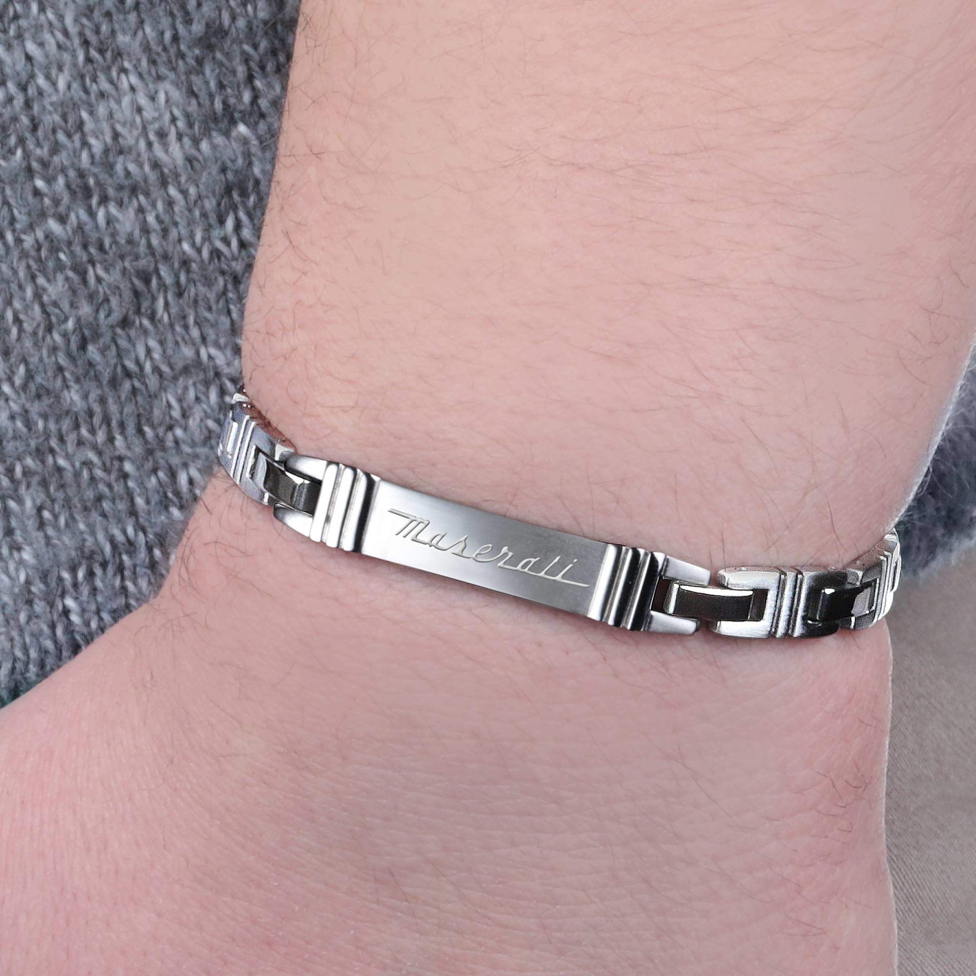 Maserati Bracciale da uomo, Collezione Jewels, lunghezza 21 cm, in acciaio - JM218AMF03