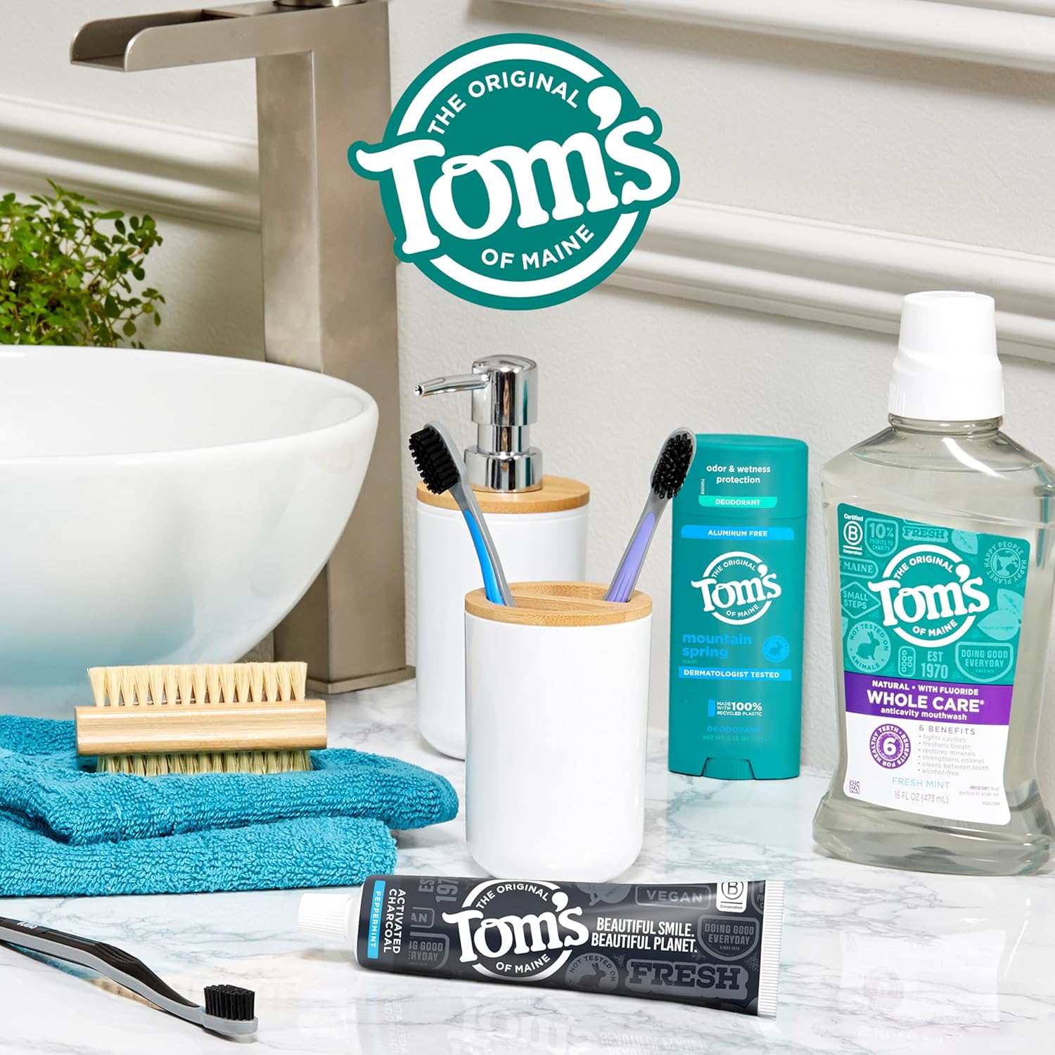 Tom's of Maine Activated Charcoal Whitening Toothpaste with Fluoride, Peppermint, 4.7 oz. 3-Pack (Packaging May Vary)