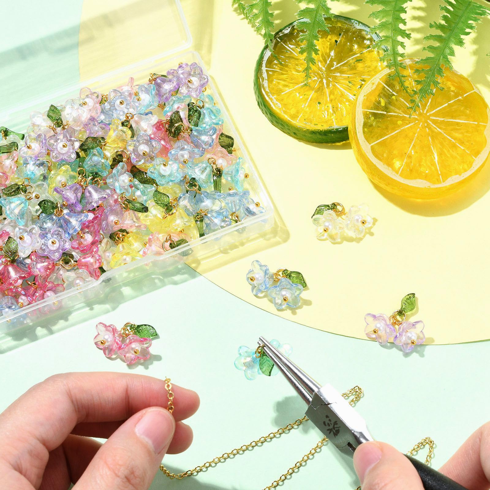 UR URLIFEHALL 70 Pcs 7 Styles Lily of the Valley Charms Acrylic Flower Charms Pendants for Jewellery Making Necklace Earring Crafts Keychain - Image 4