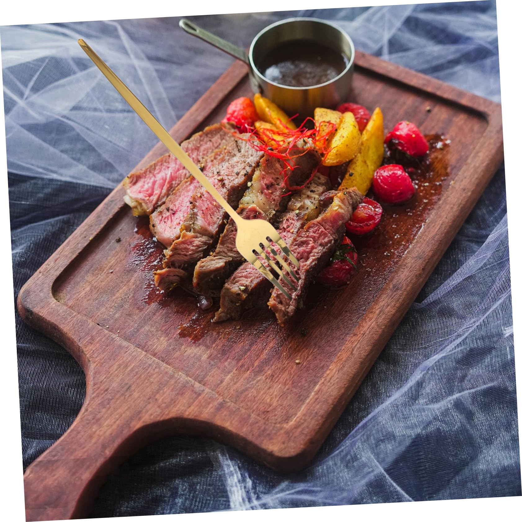 6 set Posate Acciaio Inossidabile Dorate Opaco Coltelli Bistecca Forchette Cucchiai e Cucchiaini da Tè per Casa Feste ed Eventi Formali Design Ergonomico per Presa Confortevole