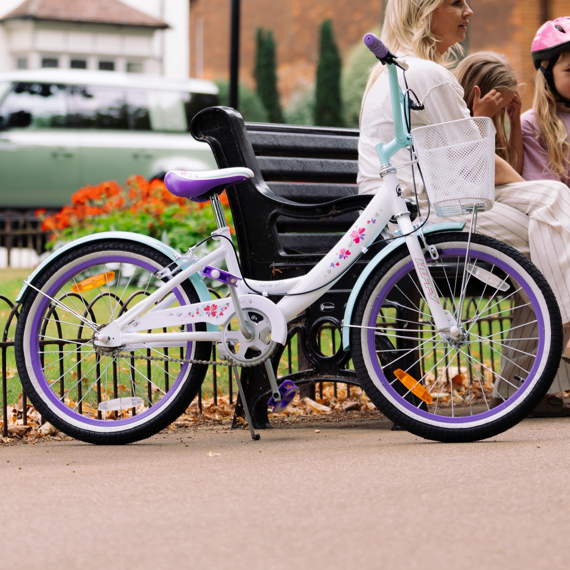 Huffy Girly Girl - Bicicleta para niñas de 20 Pulgadas + Cesta, Color Blanco, Azul y Morado de 6 a 9 años.