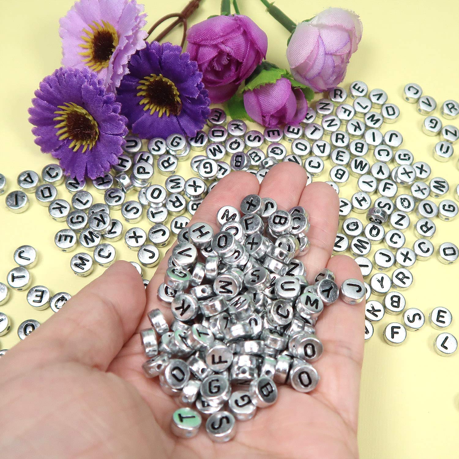 TOAOB - 1000 Cuentas Acrílicas De Letras Para Hacer Joyas, Cuentas Redondas Del Alfabeto Blanco Y Negro