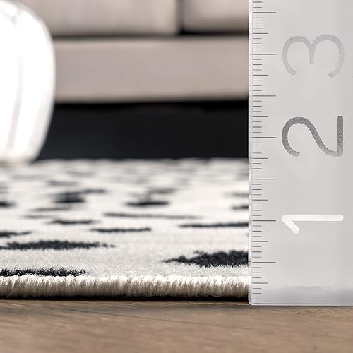 Miniatura 2 de nuLOOM Brooks - Alfombra con estampado de leopardo, 6 pies 7 pulgadas x 9 pies, beige