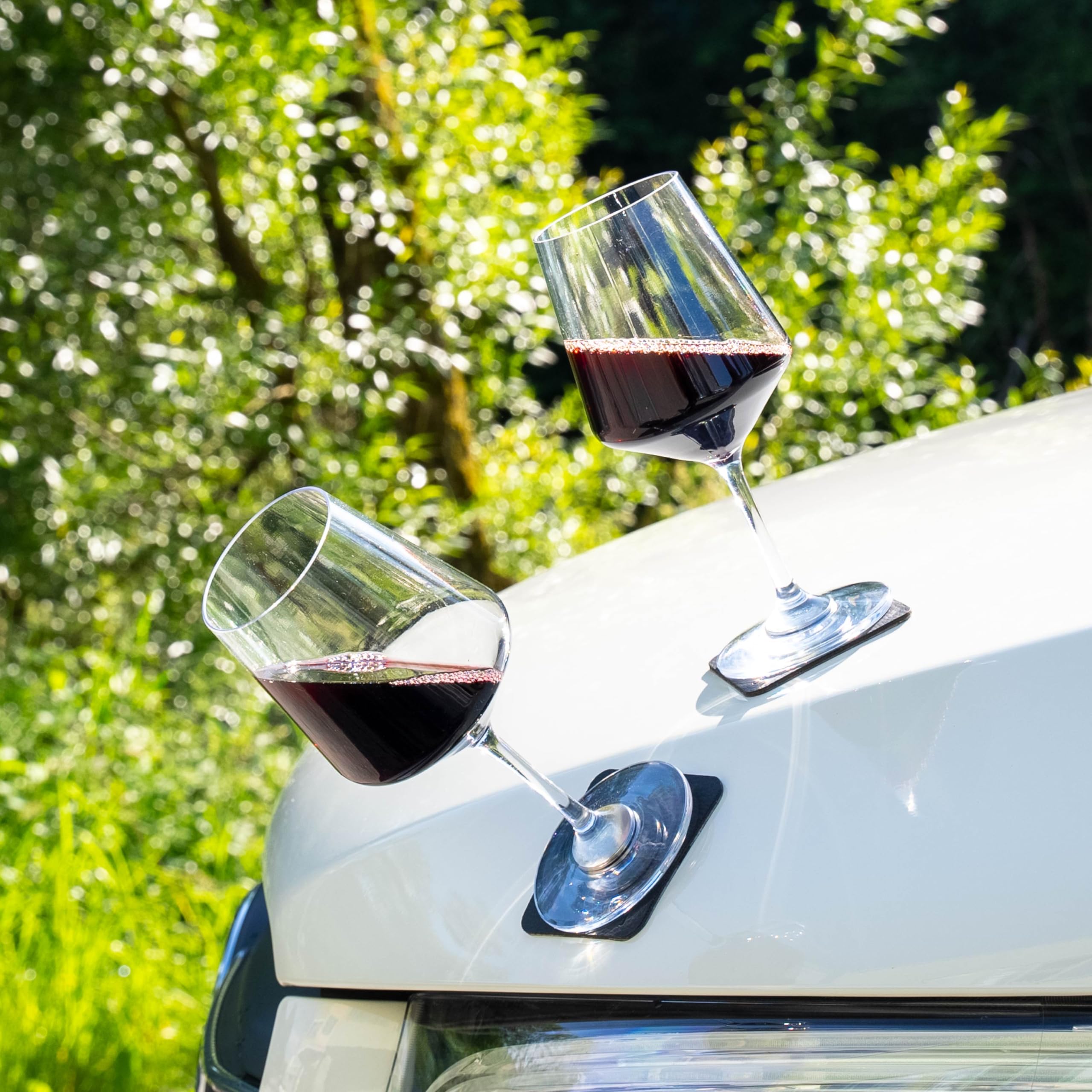 silwy® HIGH-TECH Magnet-Kunststoffgläser WEIN CLASSIC inkl. Metall-Nano-Gel-Pads - perfekt für Camping, Caravaning and Boating (Wein // 0,5 l // 2er Set)