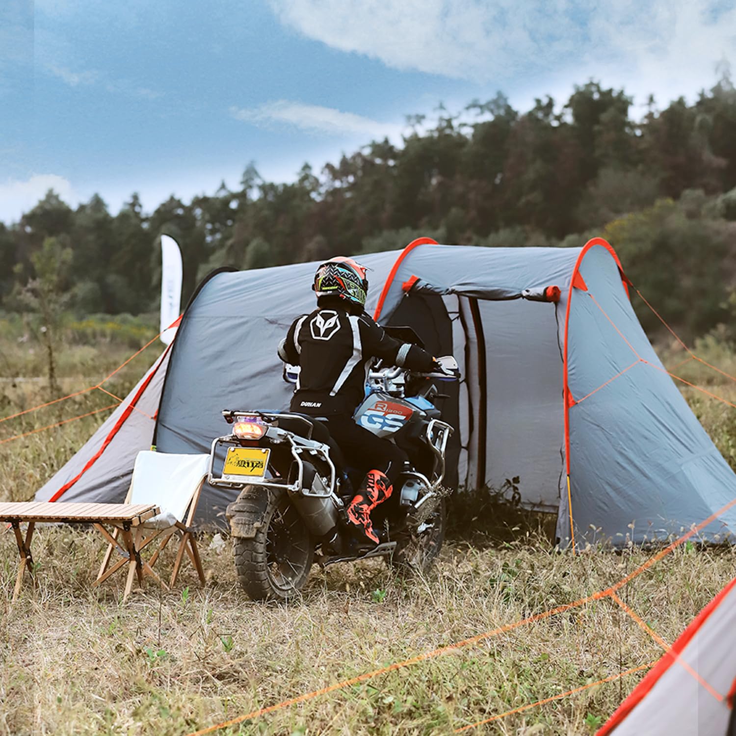 2 Person Camping Tent Motorcycle Tent Waterproof Instant Family Tents Lightweight Motorcycle Storage Shelter for for Backpacking Hiking Easy Setup