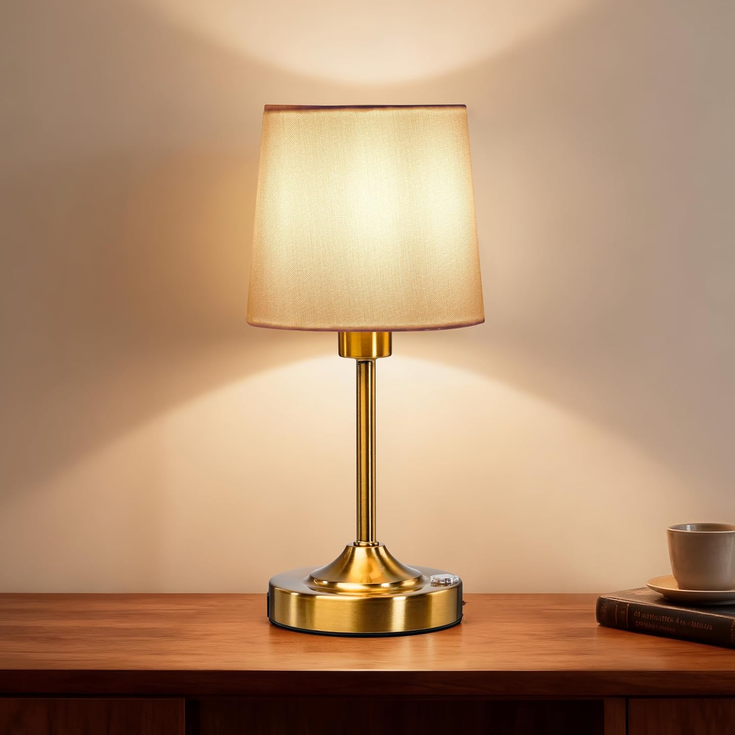 Cordless Table Lamp, 5000mAh Rechargeable Table Lamp with 3-Level Dimmable Brightness, Portable Nightstand LED Lamp for Bedroom, Living Room, Bedside, Dining Room (Gold)