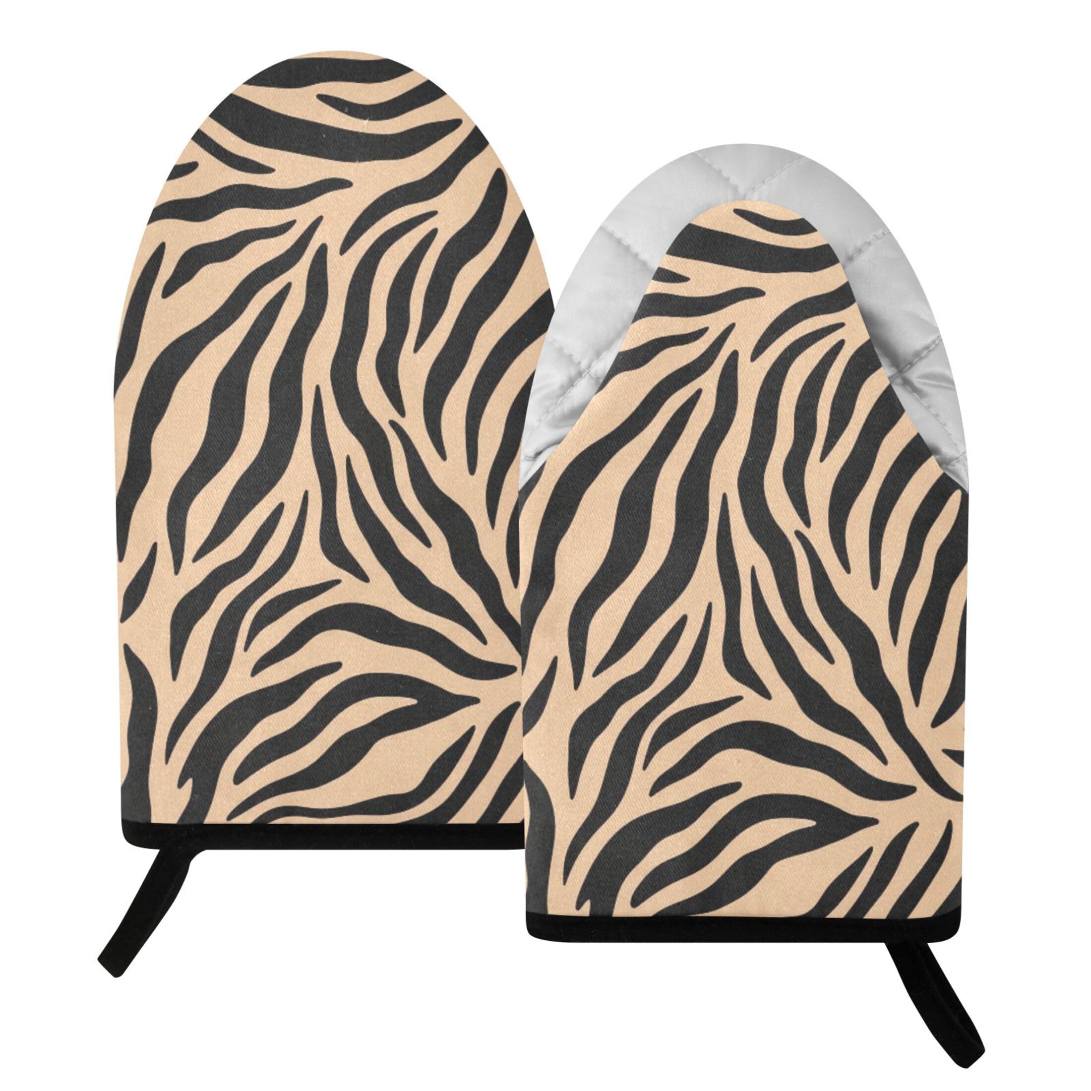 Fuauuyl Oven Mitts Heat Resistant Kitchen Gloves, Zebra Print Classic Oven Gloves with Hanging Loop for Baking BBQ Cooking Grilling, 1 Pair, 9.5 in