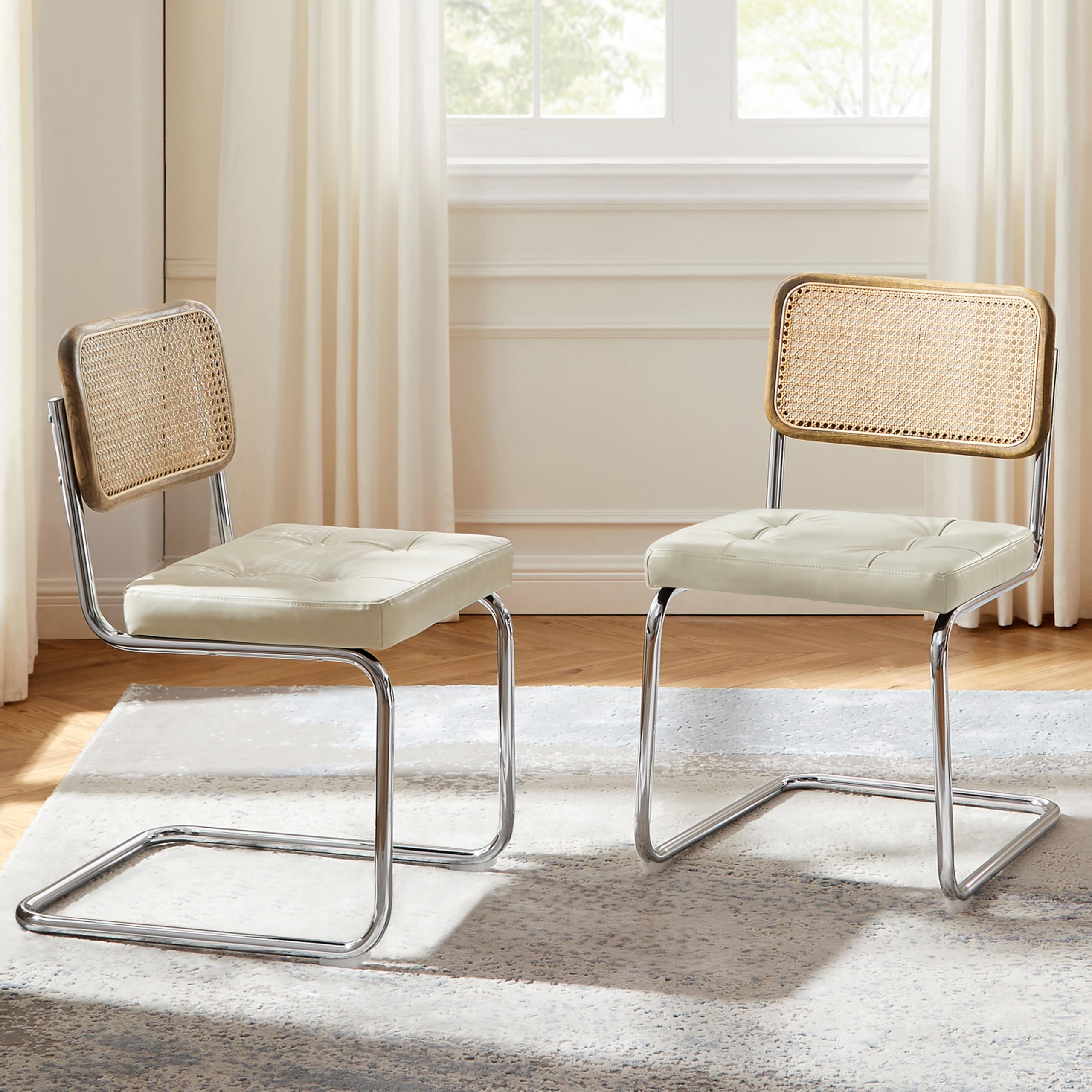 Zouron Schwingstühle 2er Set Beige - Besucherstuhl Polsterstuhl mit Eichenholz, Freischwinger Stühle, Offwhite Kunstleder Rattanstühle, Esszimmerstühle Geflecht-Stuhl Dining Chair, Chrom Metallbeine