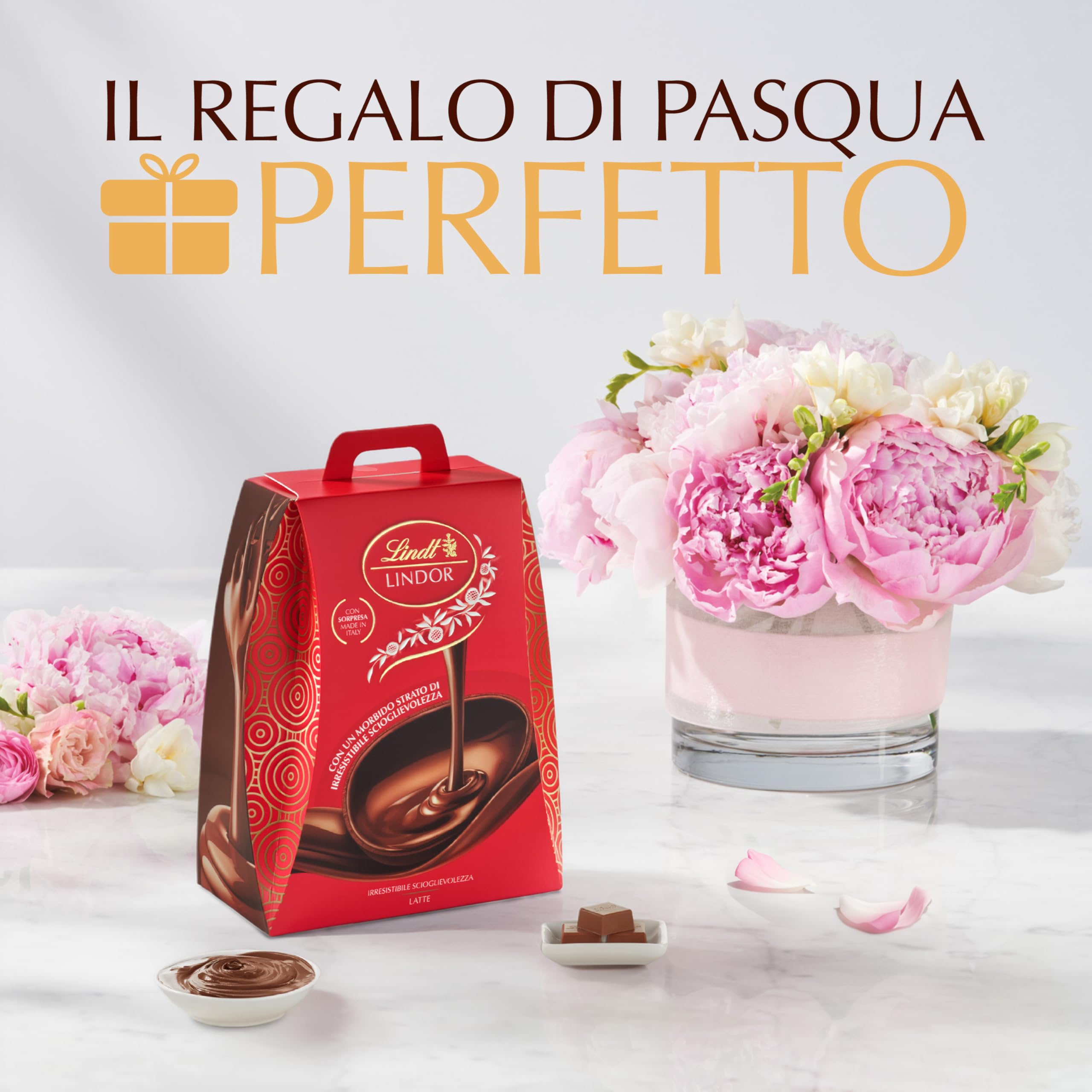 Lindt LINDOR Uova di Pasqua Cioccolato al Latte, Uovo al Cioccolato al Latte Doppio Strato con Sorpresa, 360g