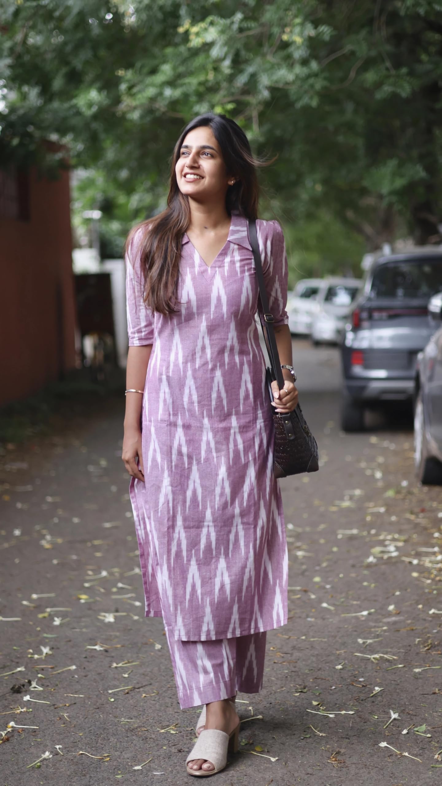 GoSriKi Women's Rayon Viscose Straight Ikkat Printed Kurta with Pant (Demeter ONION-VKS01-GS_M_Lavender_Medium) - Image 2 thumbnail