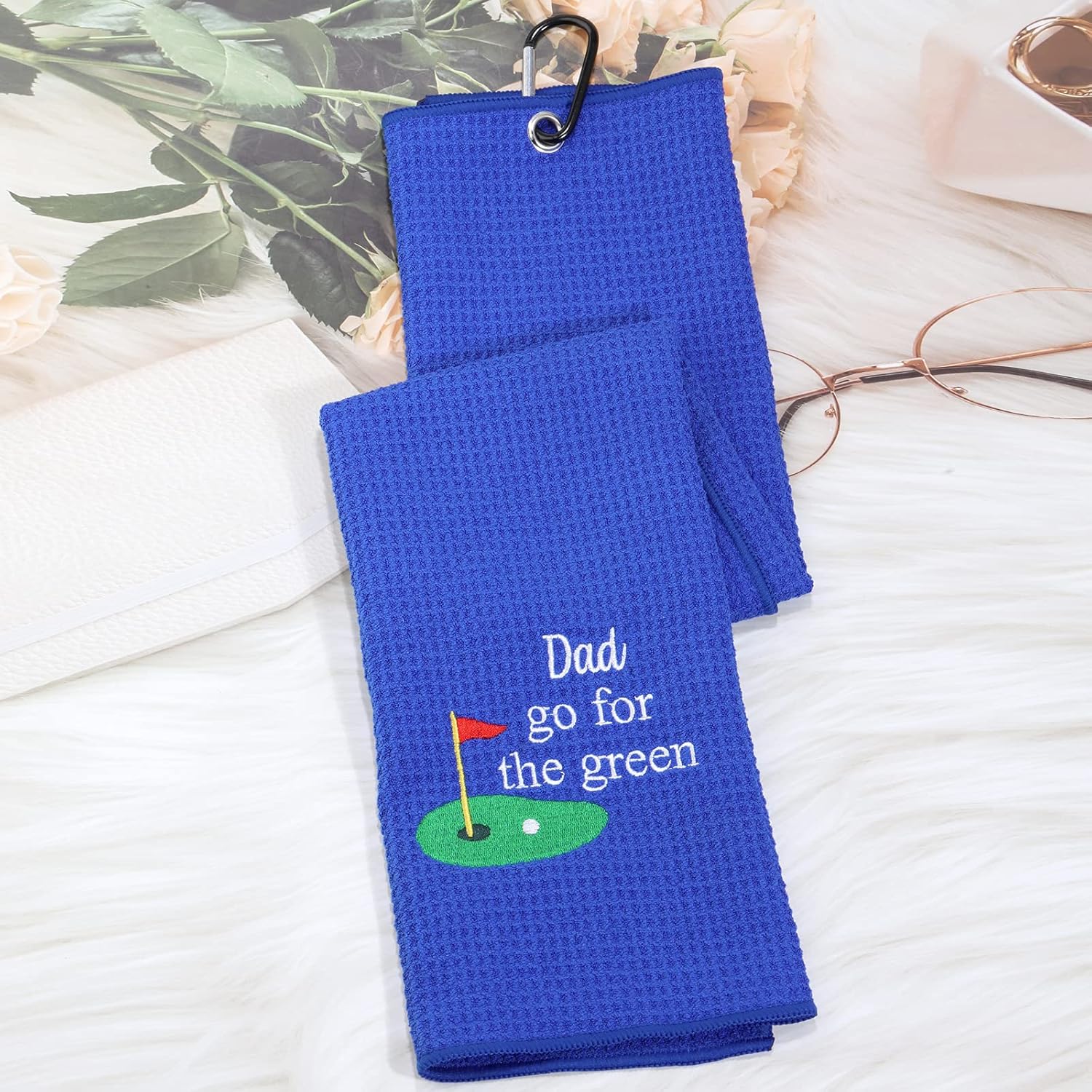 review MEIKIUP Grandpa Golf Towel Dad Golf Towel Embroidered Golf Towel Golf Papa Father Sport Towel with Clip Grandpa/Dad Go for The Green (Dad Go for The Green)
