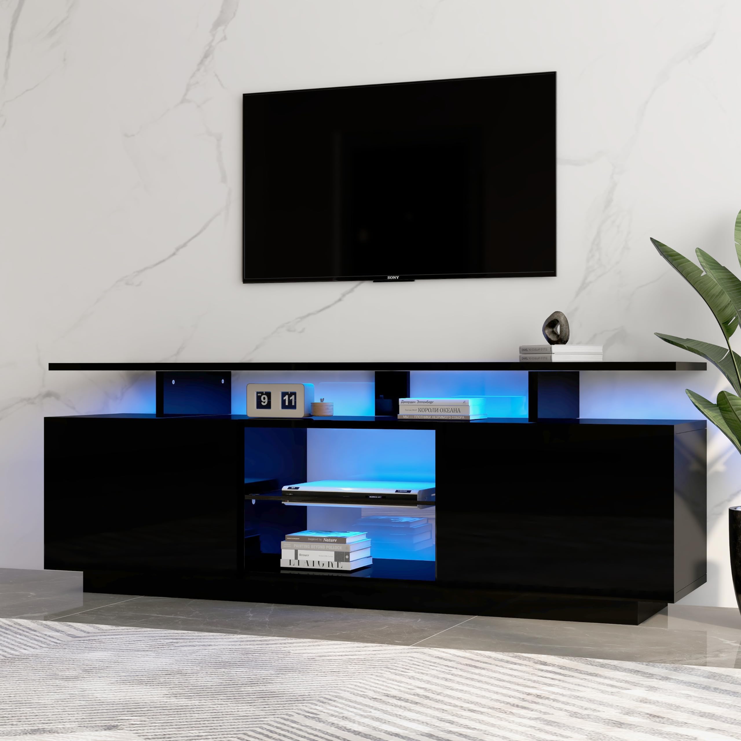 BTM schwarzer TV-Schrank mit 16-Farben-LED-Beleuchtung, 1,4 m Länge – stilvoller Aufbewahrungsschrank für 60-Zoll-Fernseher, Lichtleiste, Hochglanz-Türpaneel mit Glasfach,TV Board