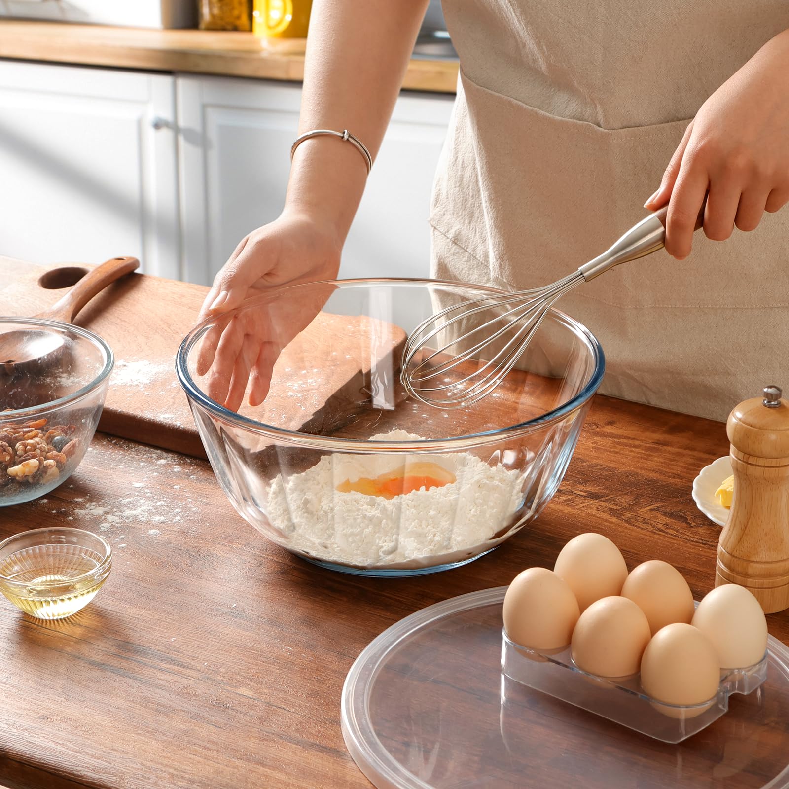 Snapklik.com : NUTRIUPS 4.7 Quart Large Glass Mixing Bowl
