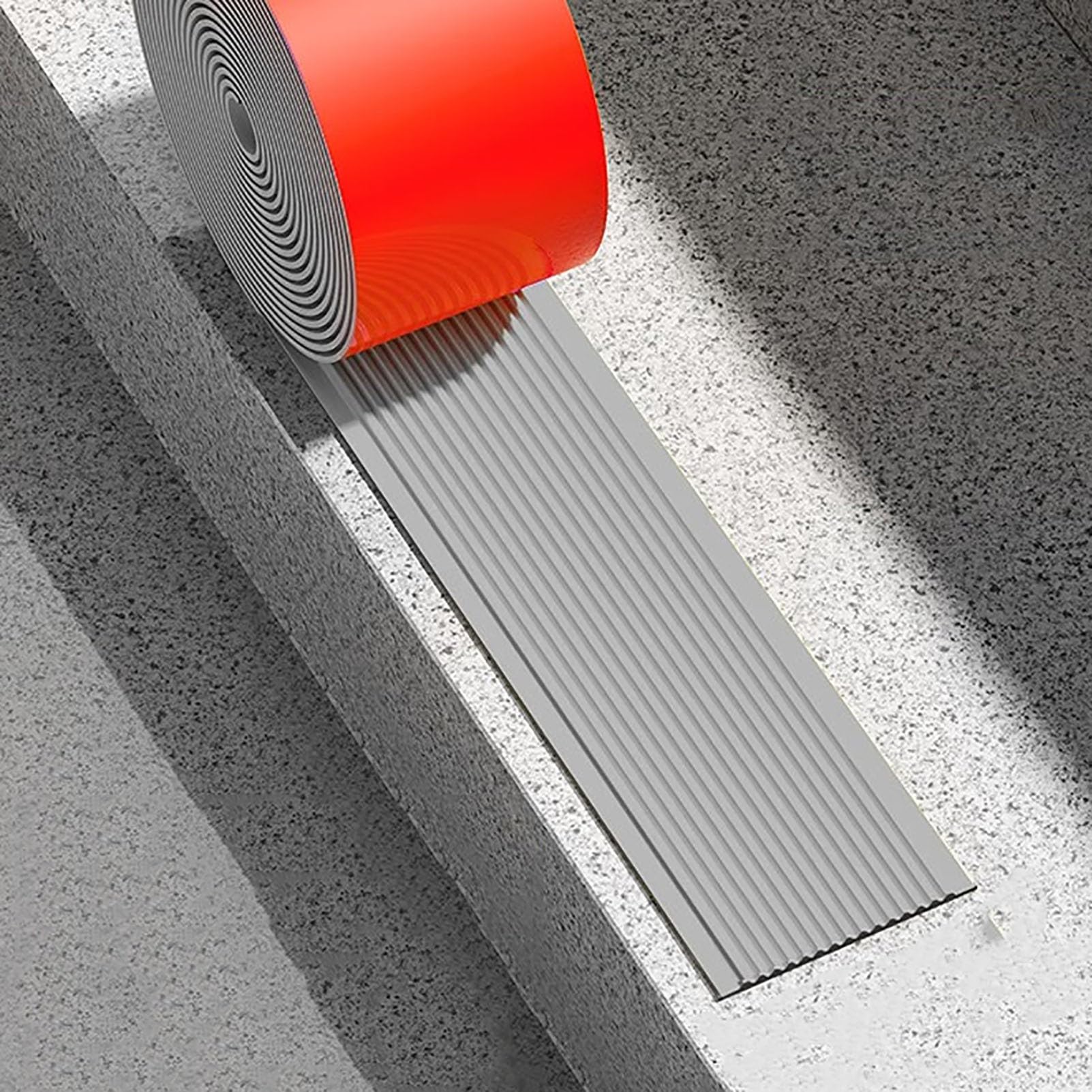 Selbstklebende Treppenverkleidung, 5 cm breit, rutschfest, Gummi, wasserdicht, für den Innen- und Außenbereich, grau, 15 m Rolle, sicherer Trittschutz und einfache Installation