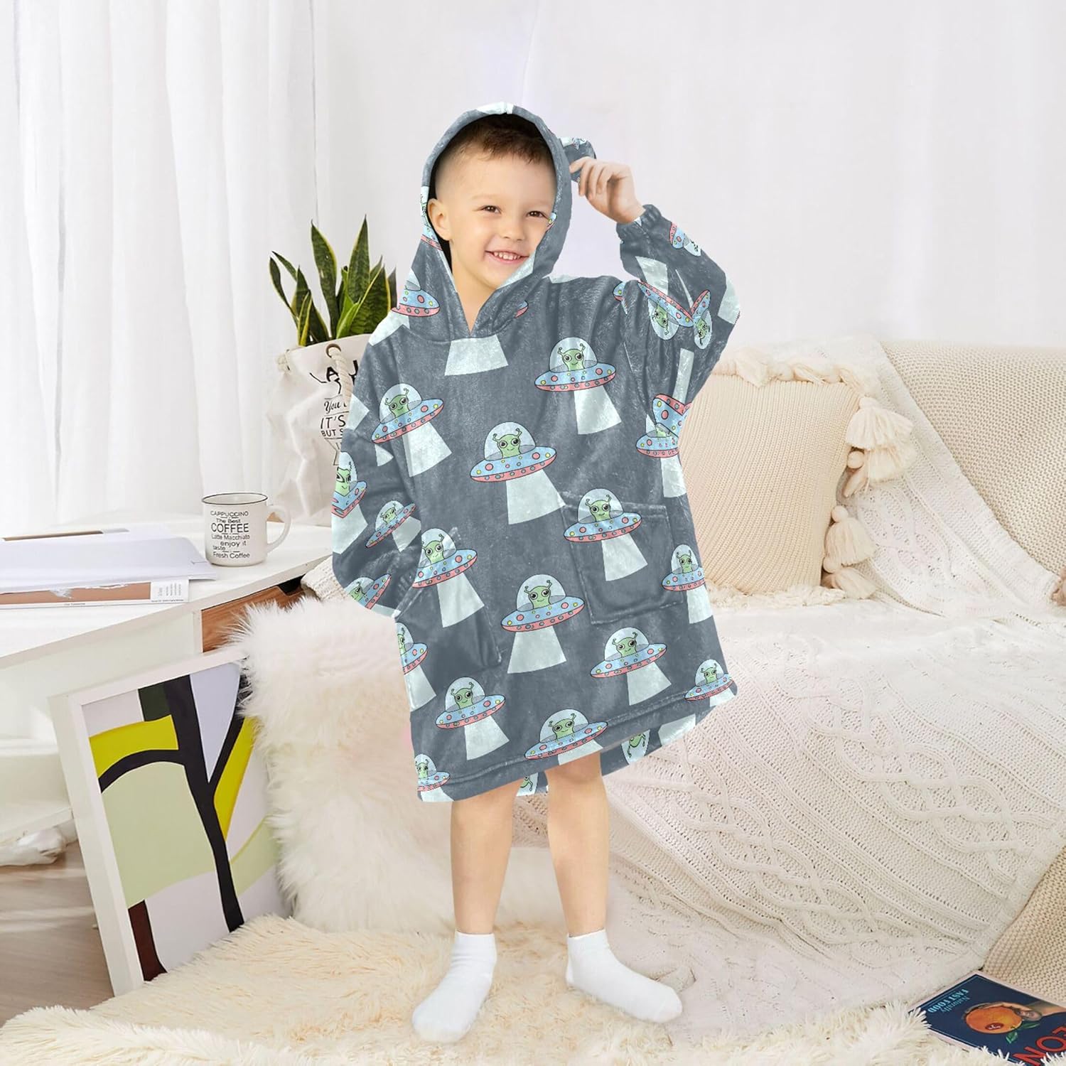 Cute Alien Ufo Kids Wearable Blanket Hoodie with Pocket and Sleeves for Toddlers, Cute Hoodies Girls Boys B0404032