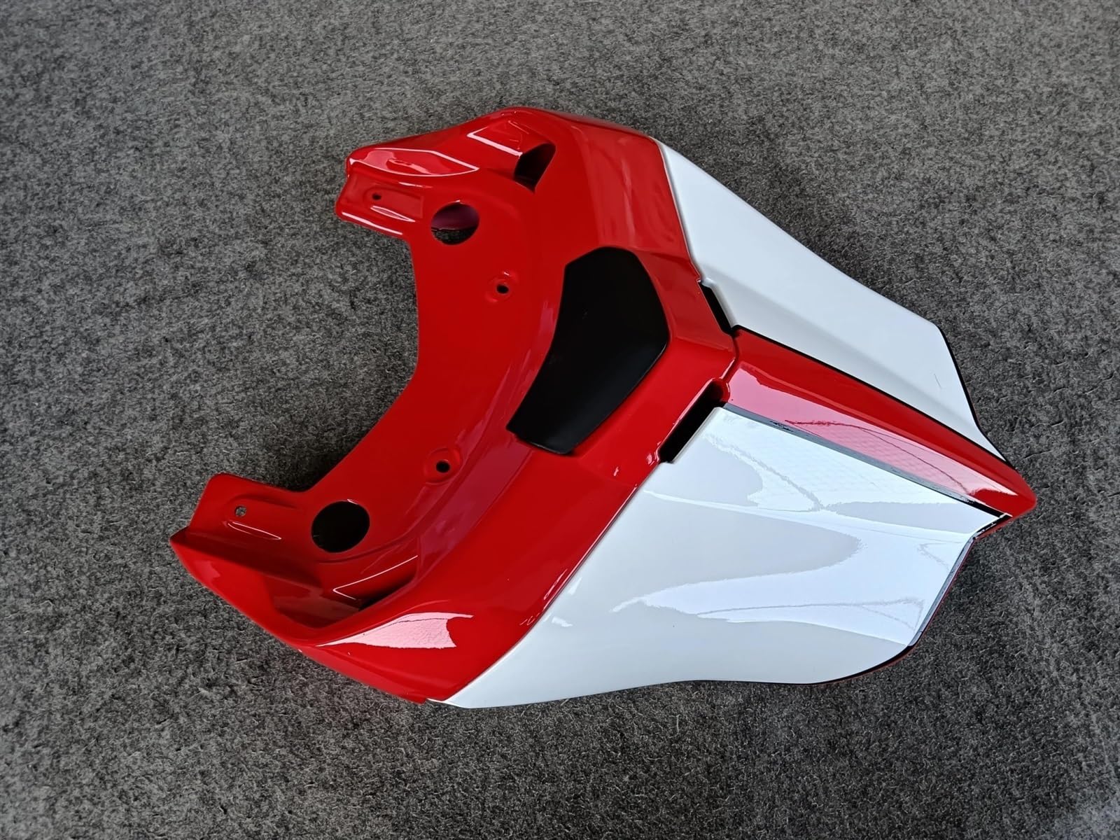 Sitzbezug Motorradzubehör Rücksitzbezug Heckhöcker-Heckverkleidung Verkleidungszubehör Für Ducati 749 999 RS 2003-2006