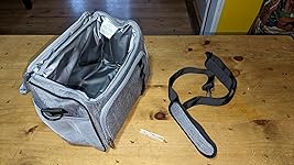 Review Image by John Wayne John Wayne