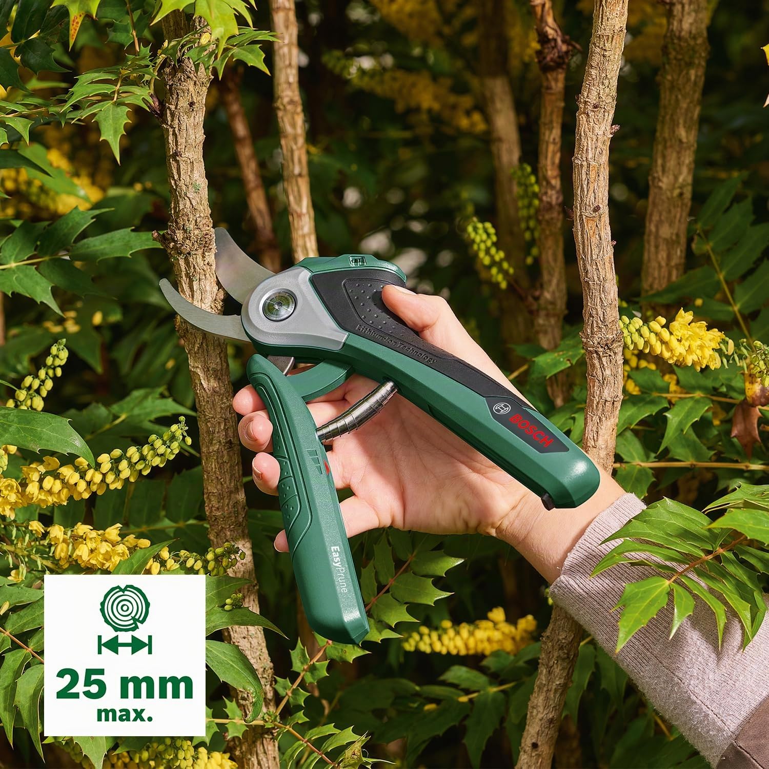 Bosch Forbici Potatura a Batteria EasyPrune (batteria integrata da 3,6 V; 450 tagli per ogni ricarica della batteria; ricaricabile con cavo micro-USB; in confezione di cartone)
