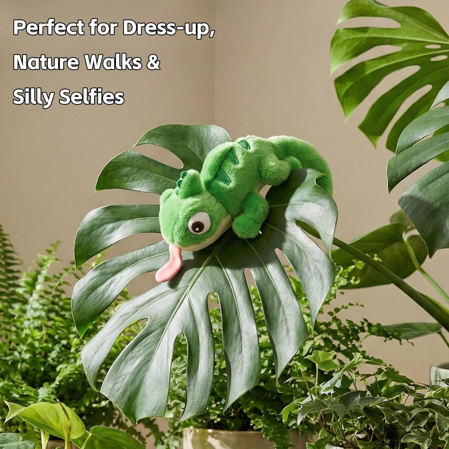 Quirky Chameleon Magnetic Shoulder Plush Toy Wearable Mini Plush Lizard Palm Size Plush Tower Princess Sidekick Prop Fairy Tale Reptile Safari Jungle Explorer Silly Animal Favor Girls