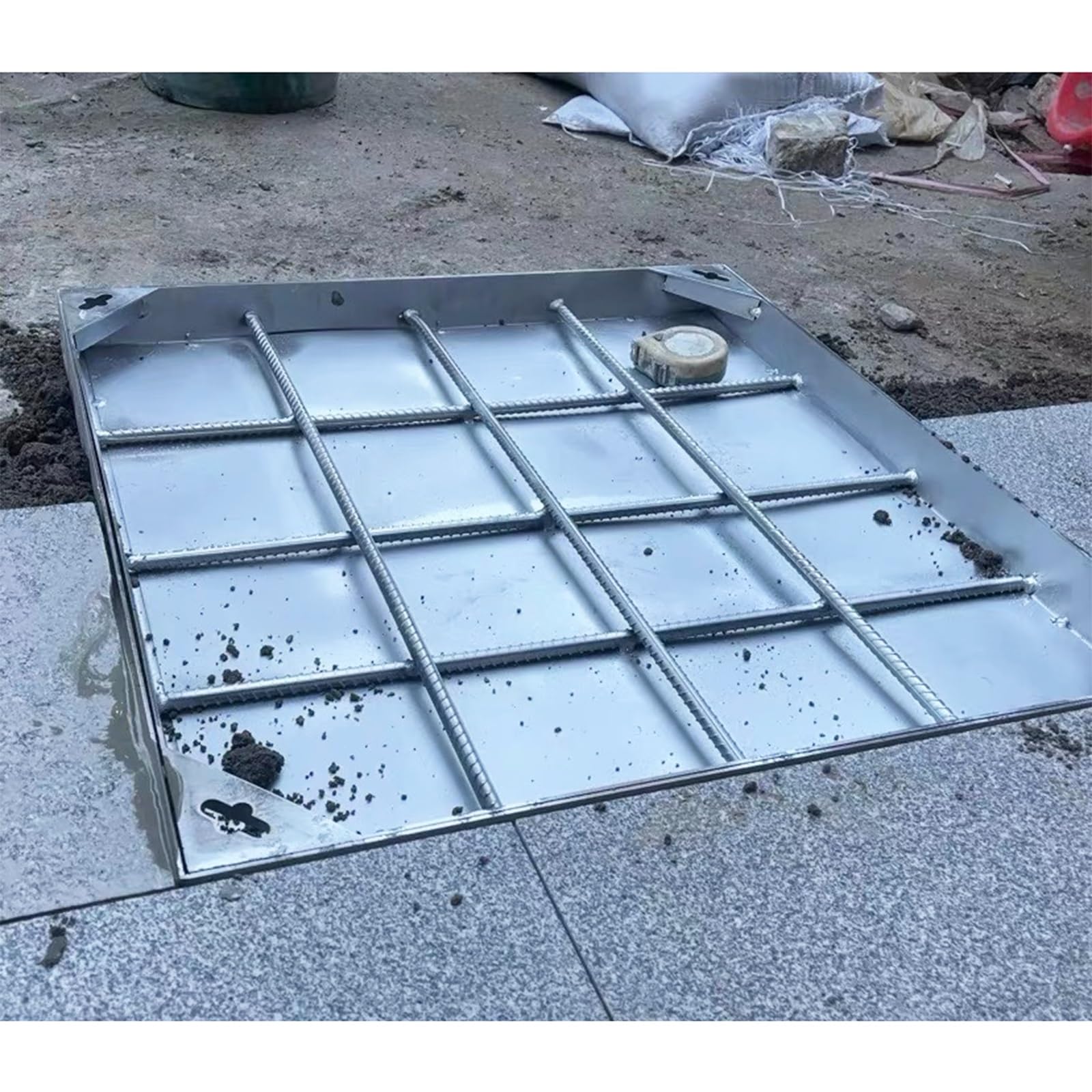 Tapa de registro rectangular invisible con gancho de elevación para cocina