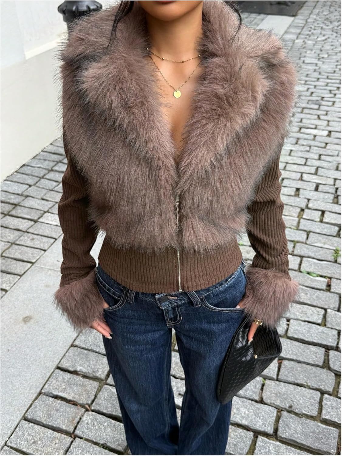 Verdusa Women's Faux Fur Furry Fuzzy Collared Zip Up Jacket Fall Clothes Slim Fit Winter Coats - Image 3