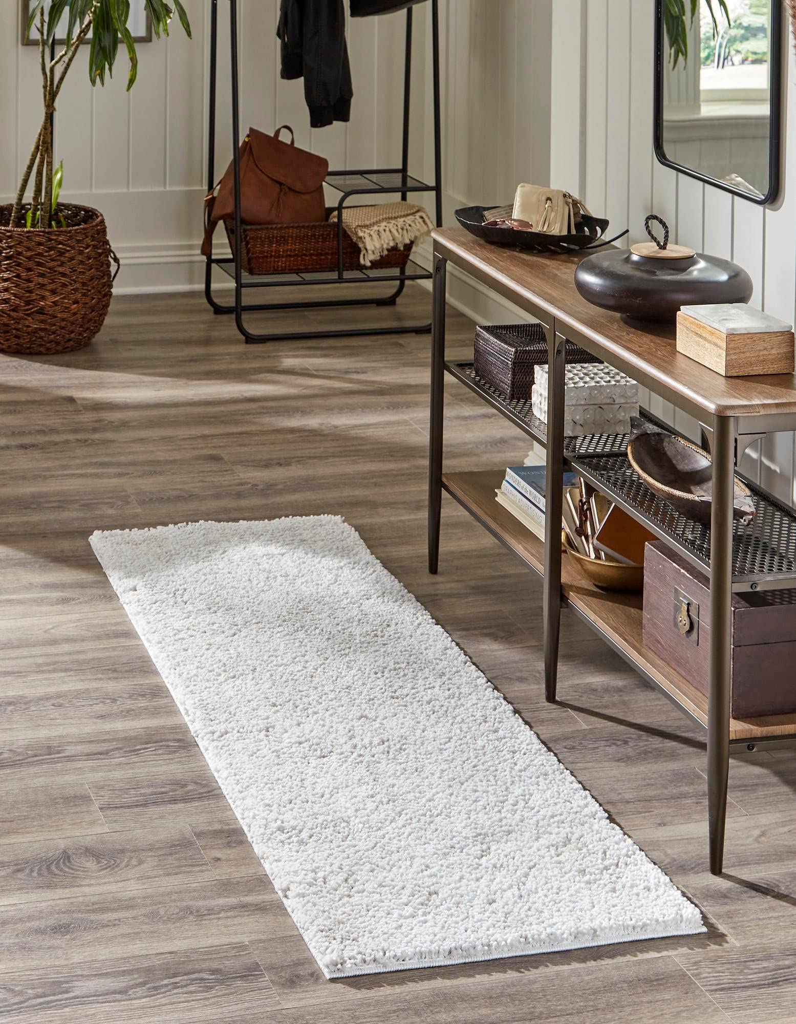 Rugs.com Jill Zarin Shaggy Chic Collection Rug – 2' x 8' Runner Sea Salt White Shag Rug Perfect for Hallways, Entryways