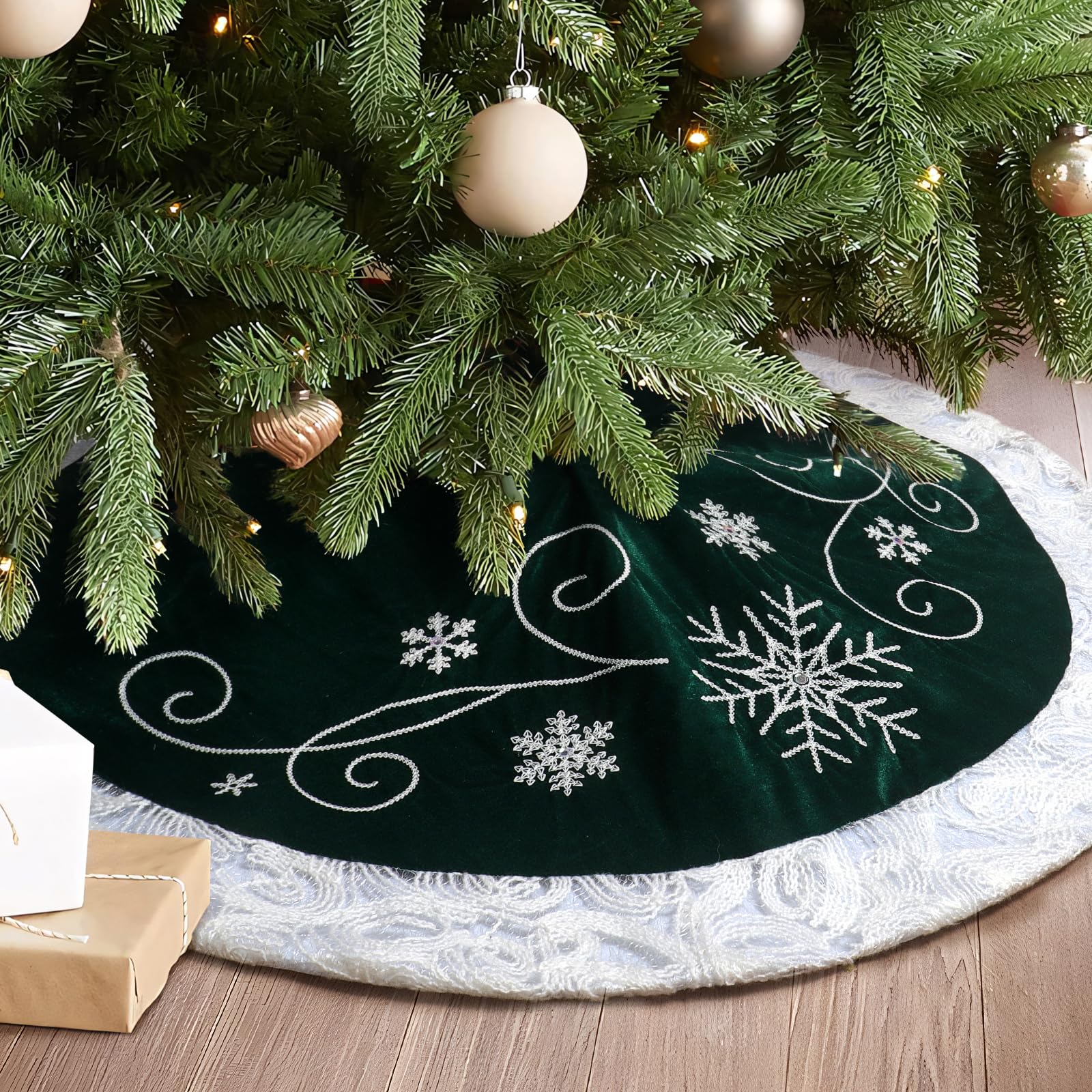 christmas tree skirt, 32 inch green velvet tree skirt with embroidered snowflakes sequins white trim border, holiday party tree decoration, green/white
